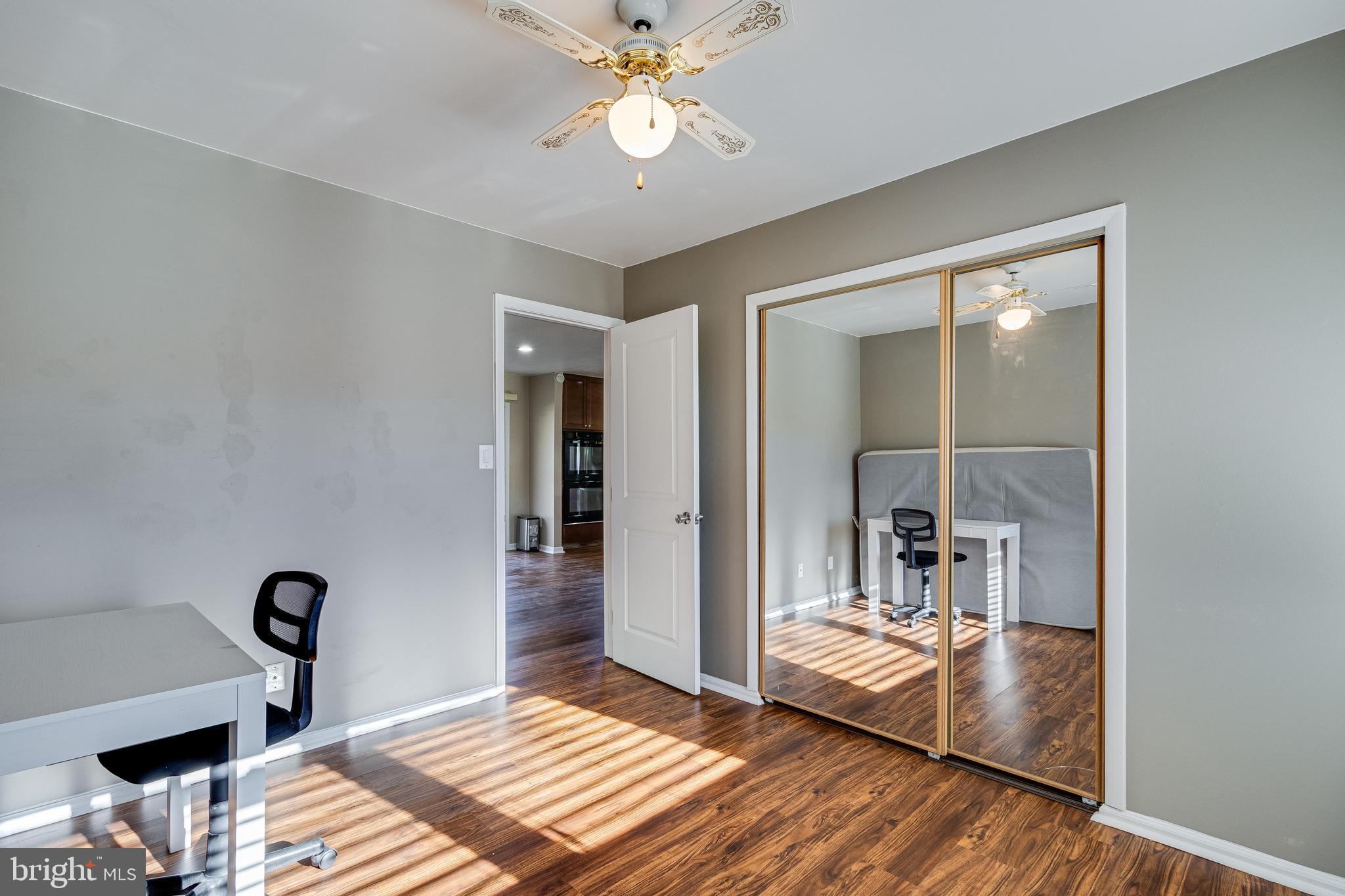 SPRING VALLEY - Residential