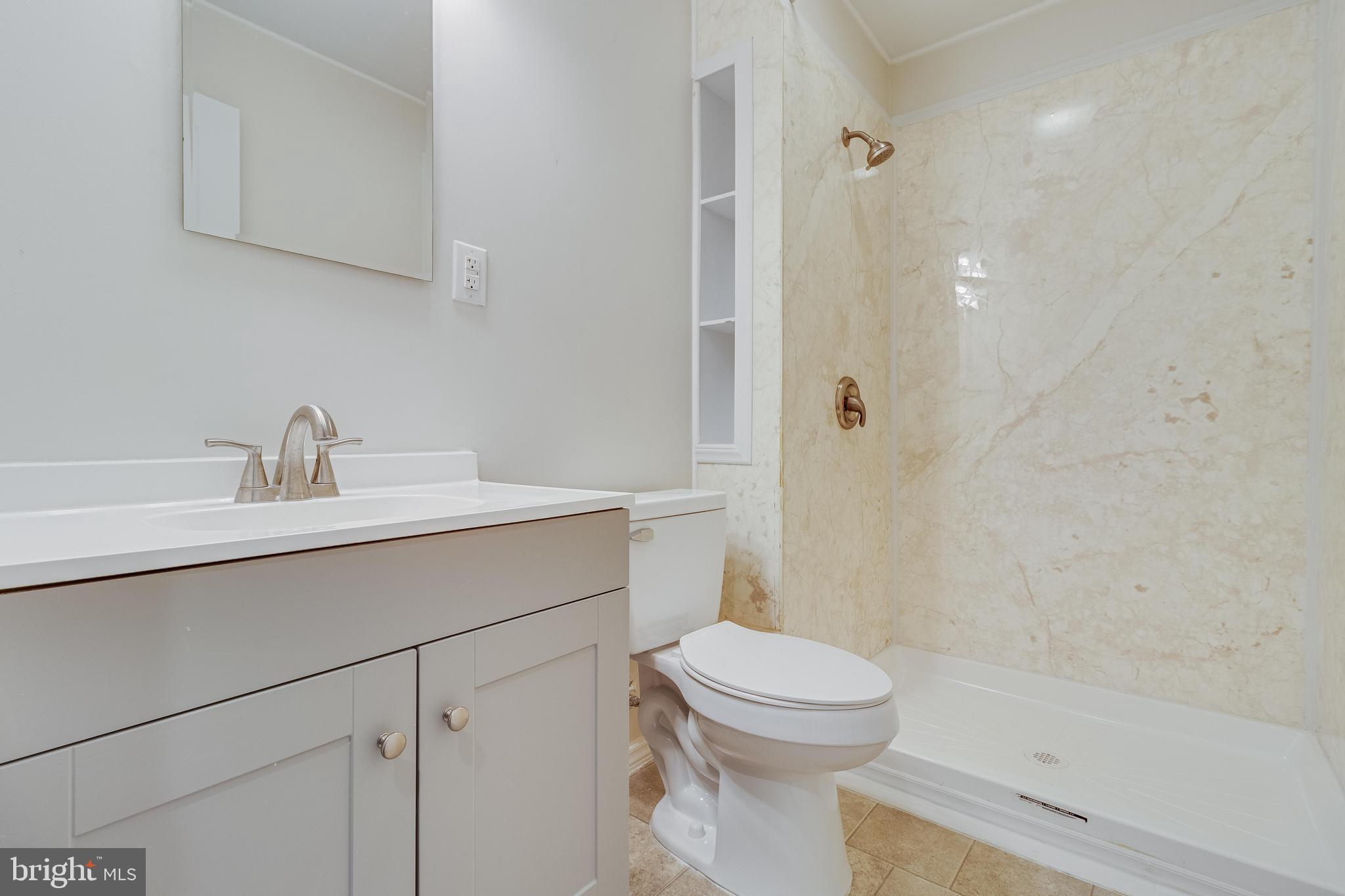 SPRING VALLEY - Residential