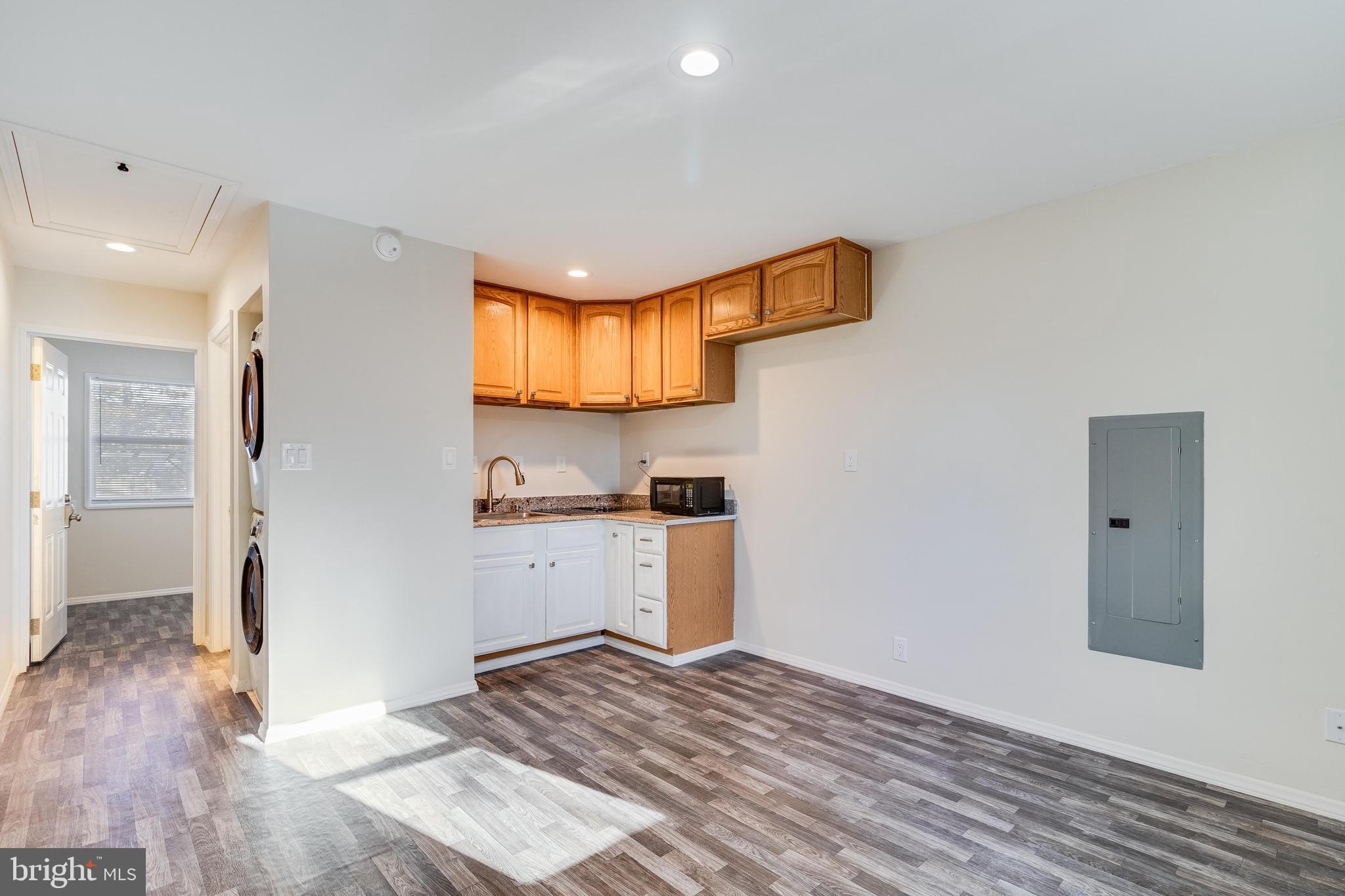 SPRING VALLEY - Residential