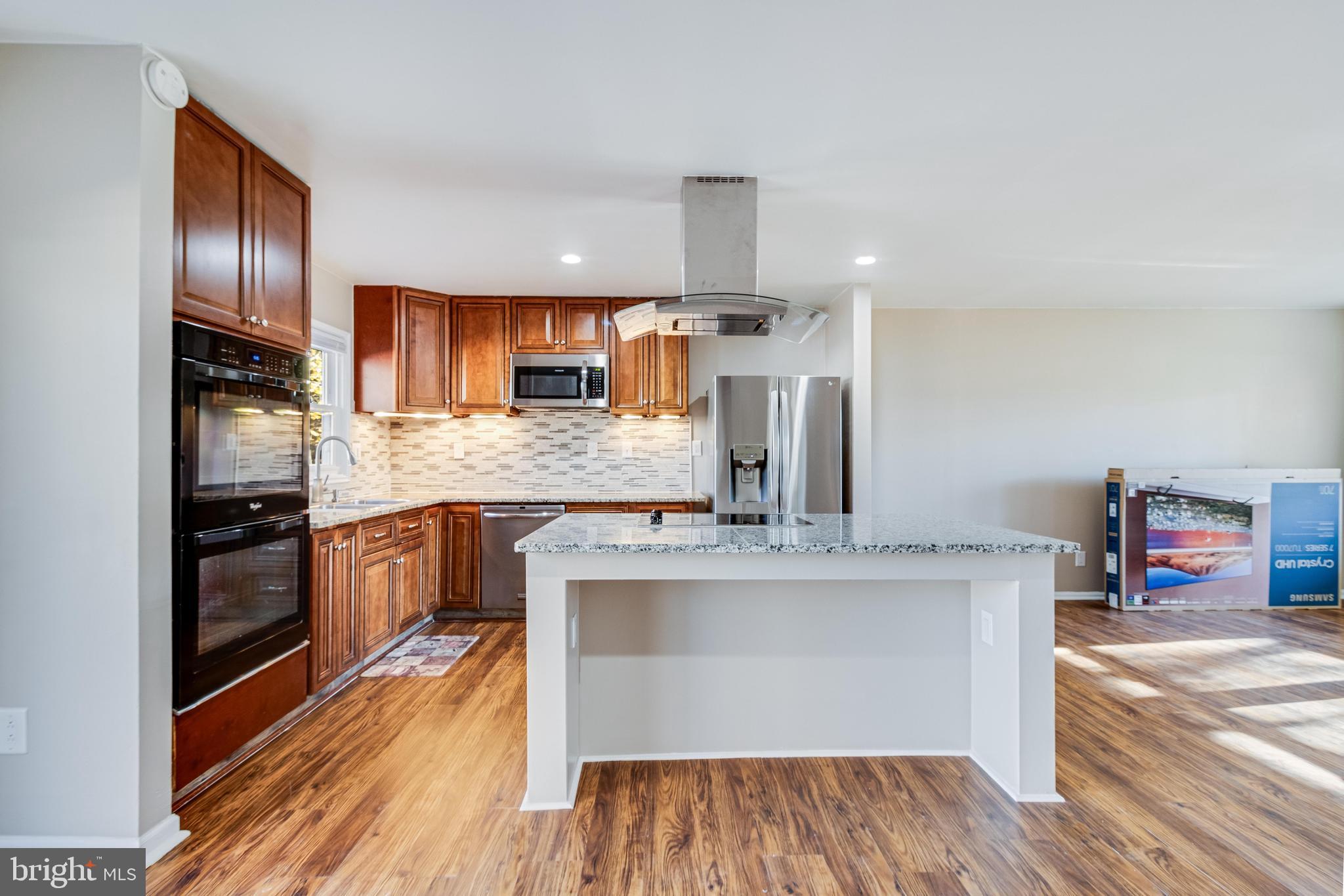 SPRING VALLEY - Residential