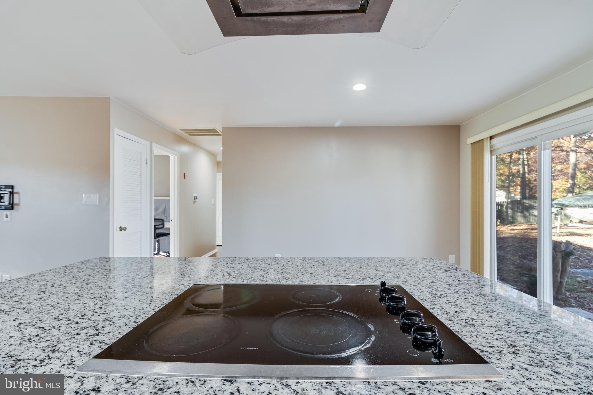 SPRING VALLEY - Residential