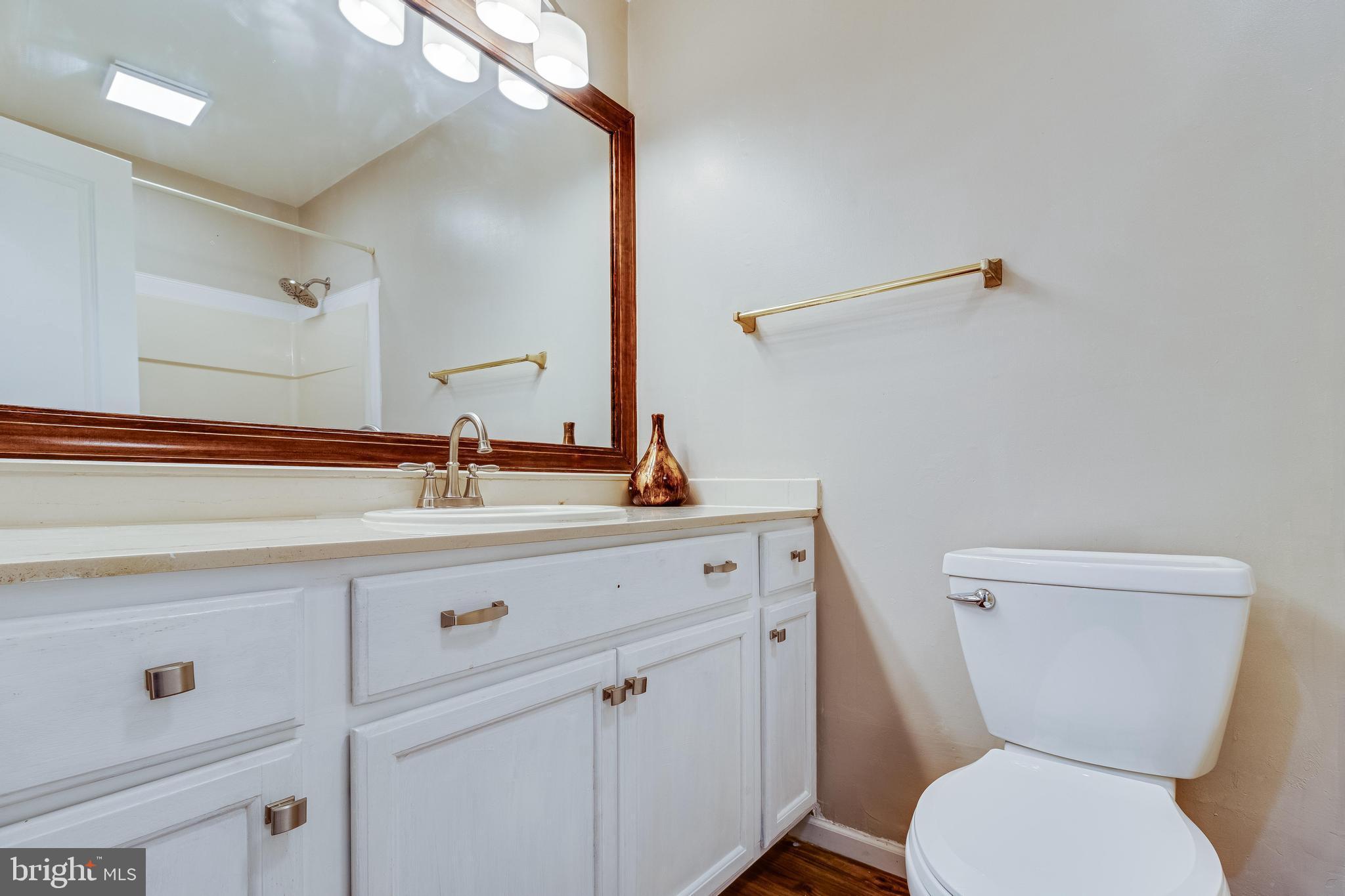 SPRING VALLEY - Residential