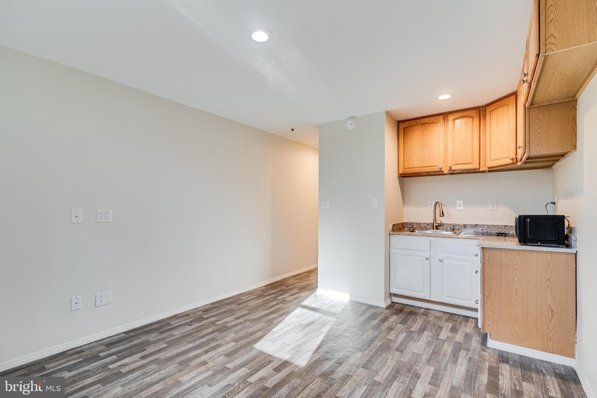 SPRING VALLEY - Residential