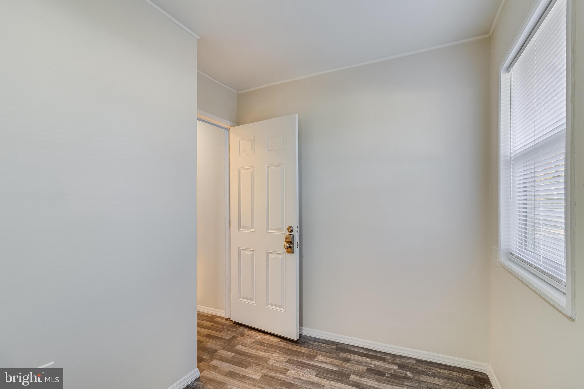 SPRING VALLEY - Residential