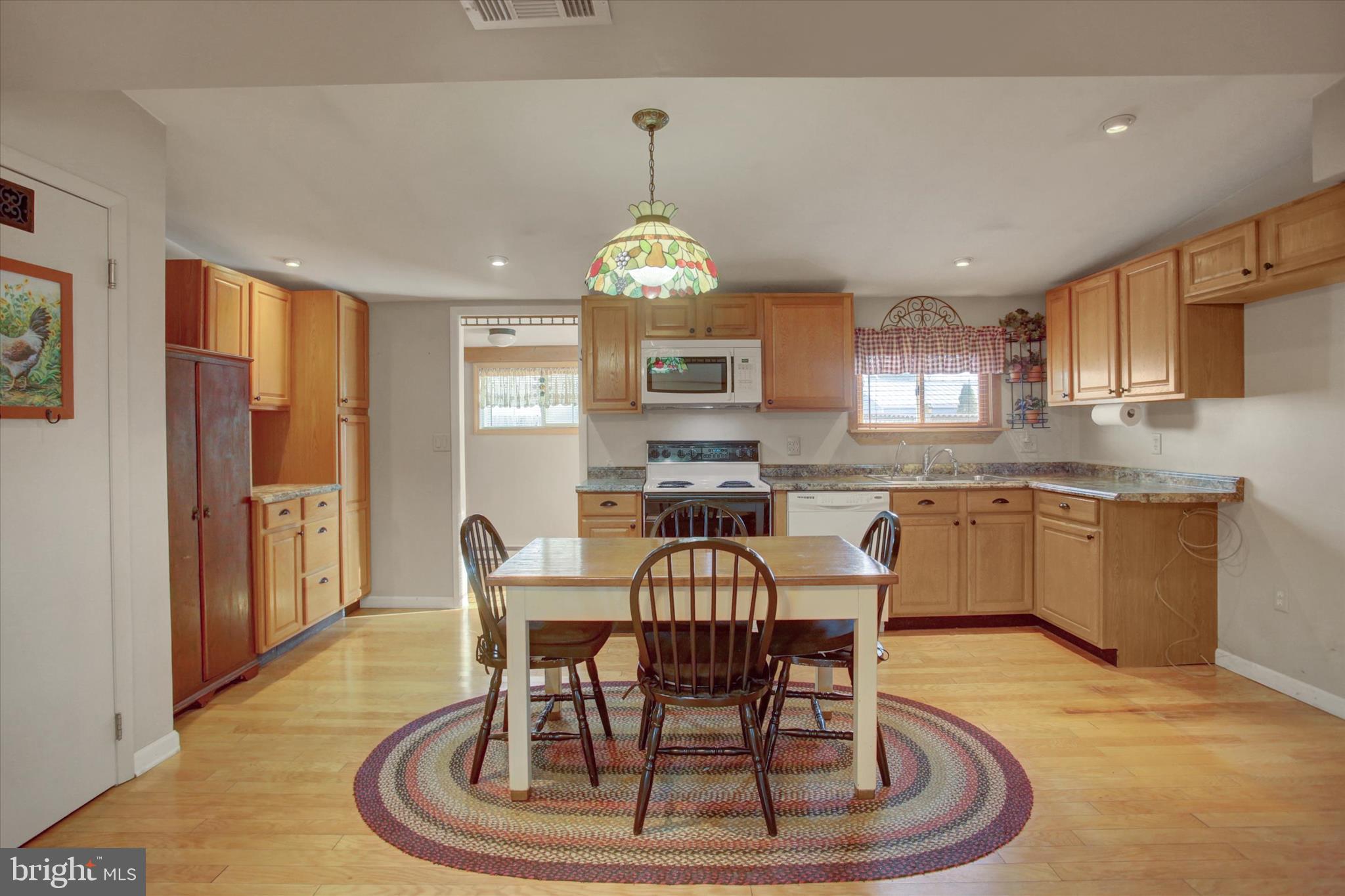 OAK HILL VILLAGE - Residential