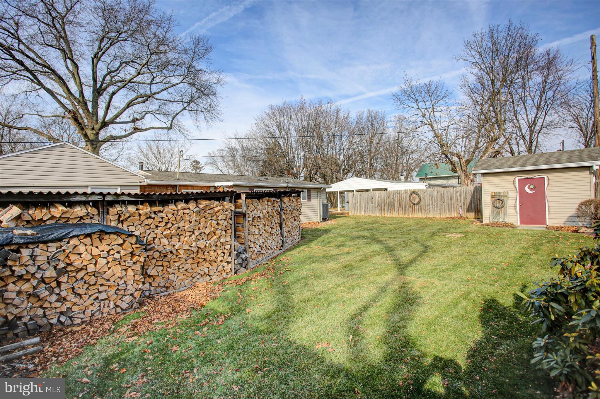 OAK HILL VILLAGE - Residential