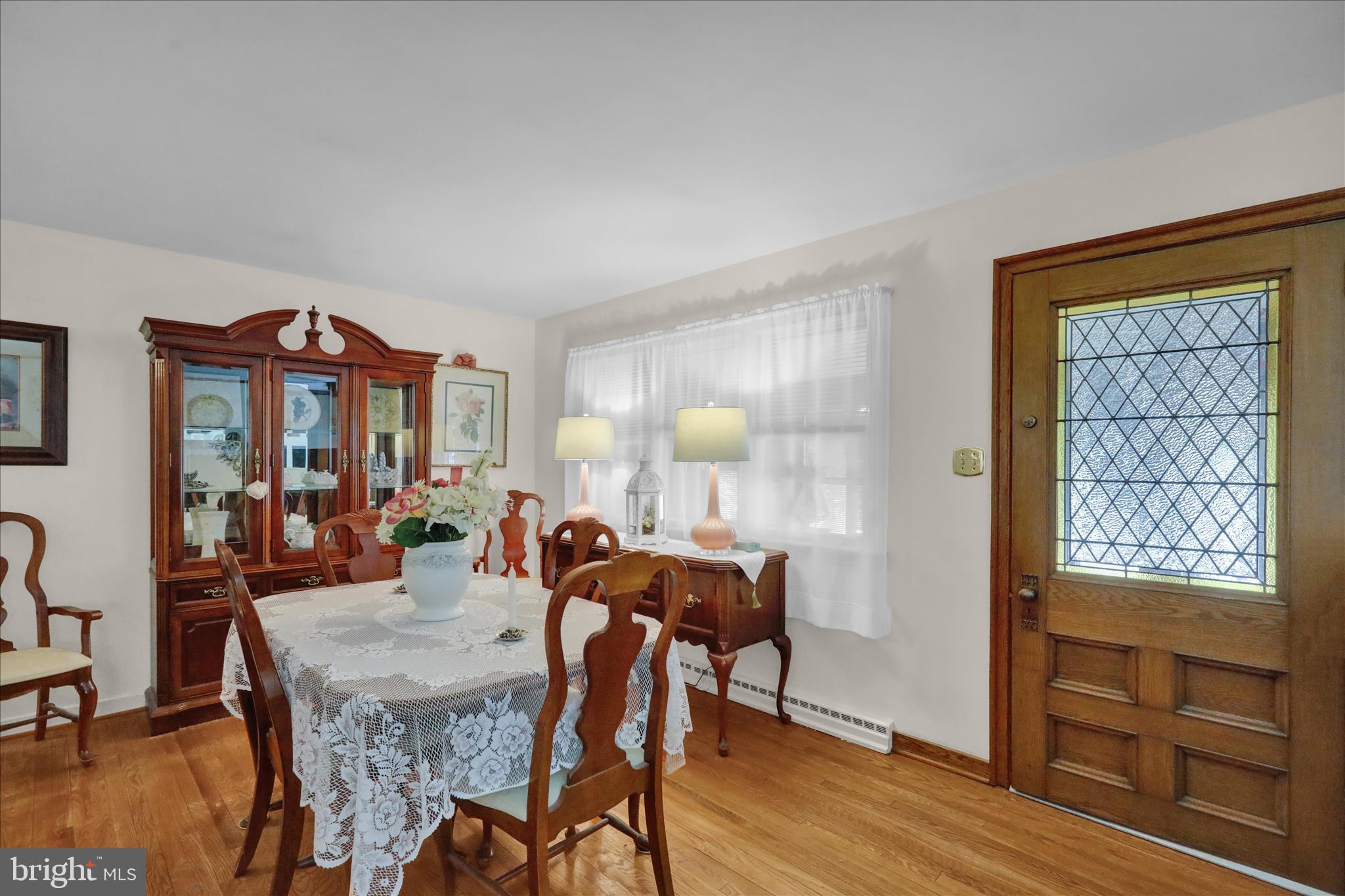 MANOR SHOPPING CENTER - Residential