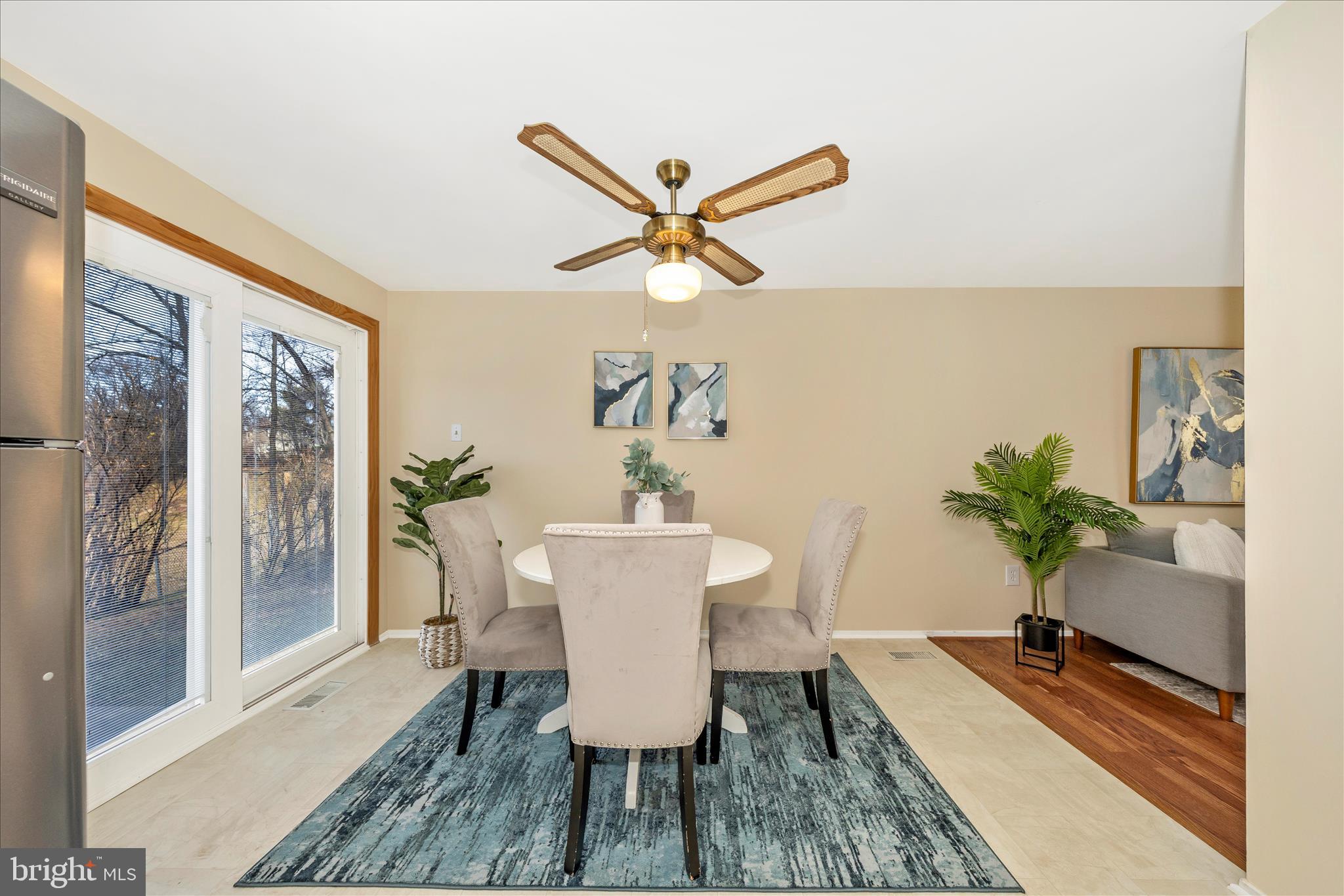 HILLCREST ORCHARDS - Residential