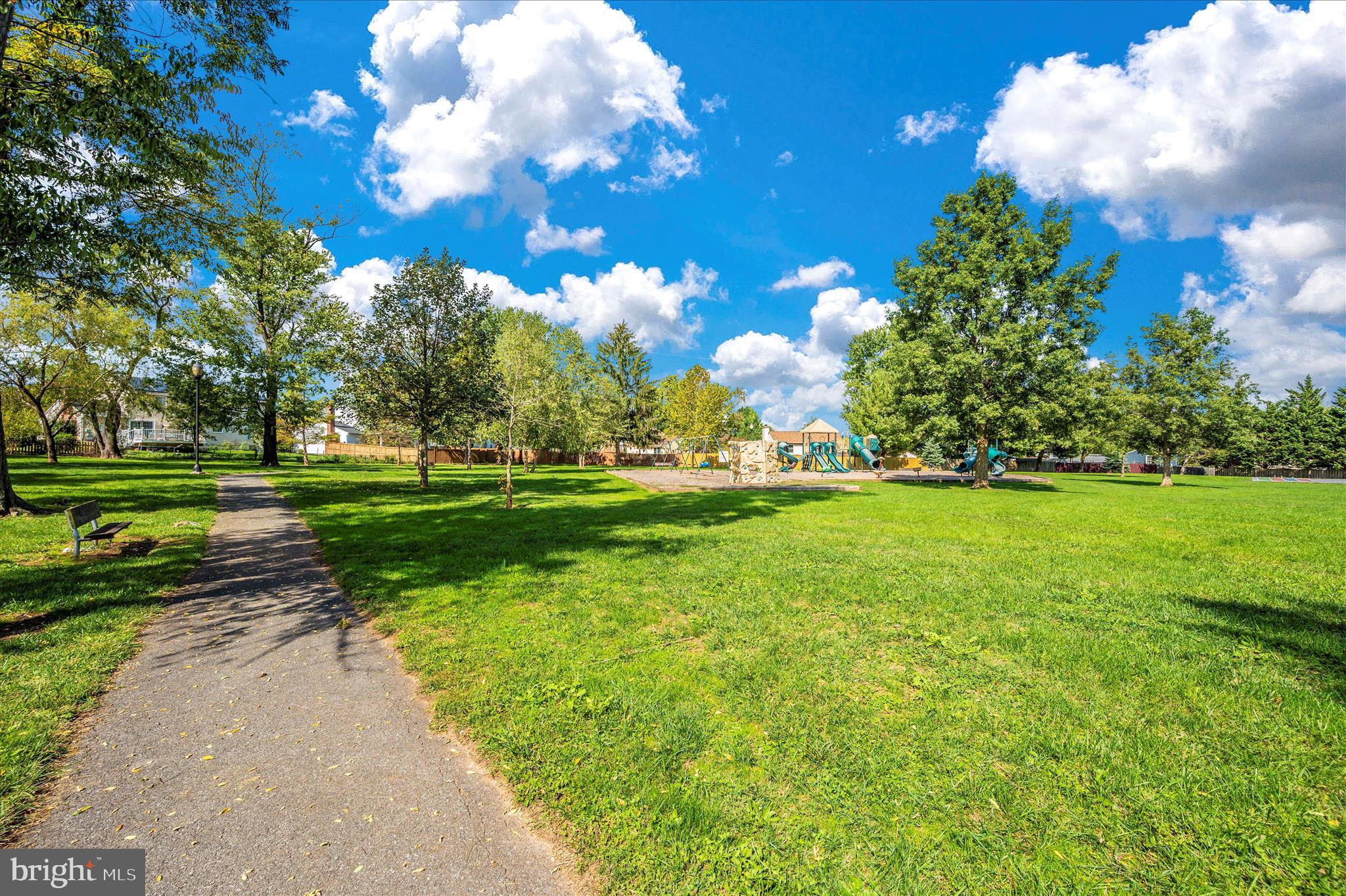 HILLCREST ORCHARDS - Residential