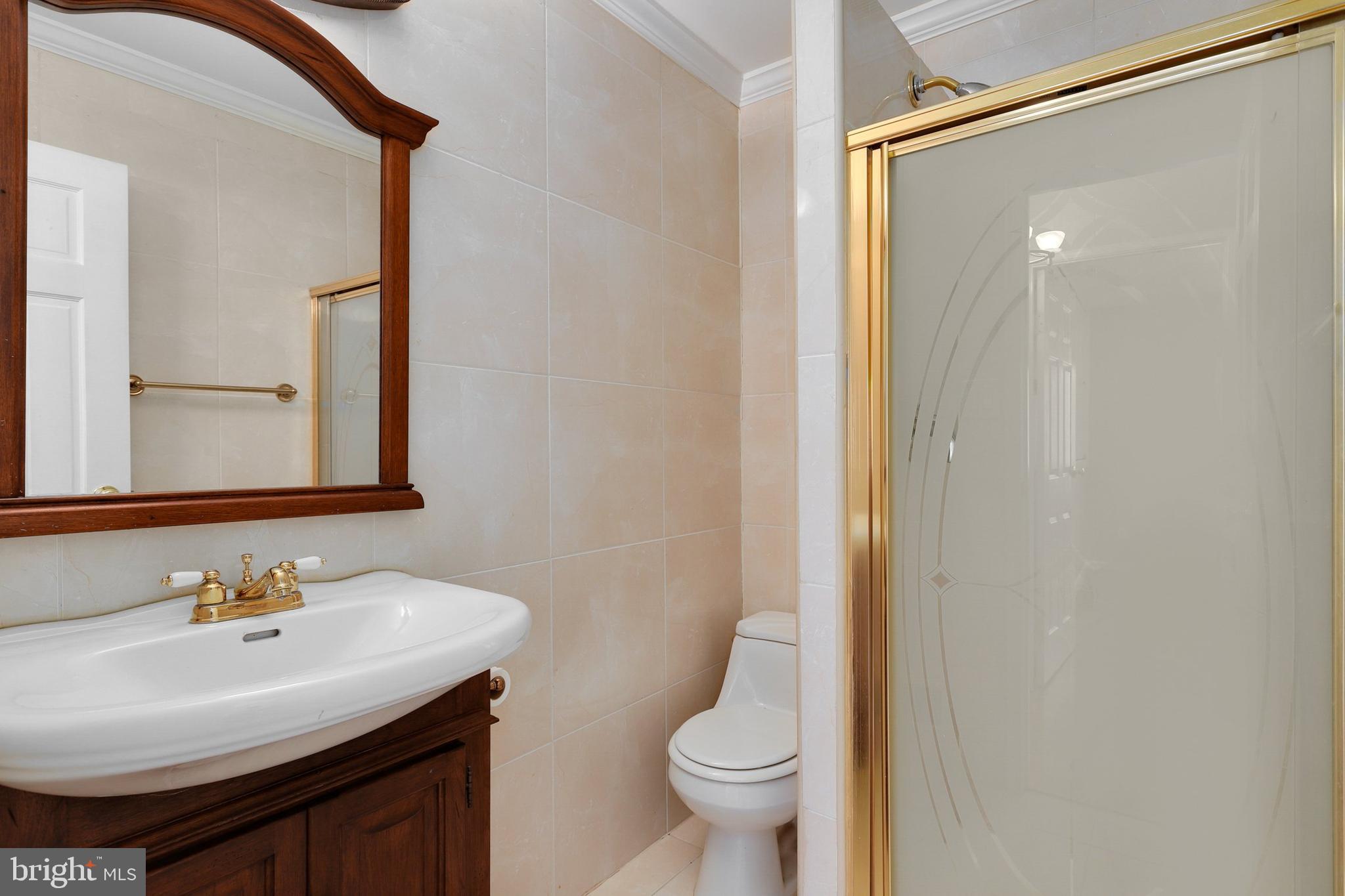 CARDEROCK SPRINGS - Residential