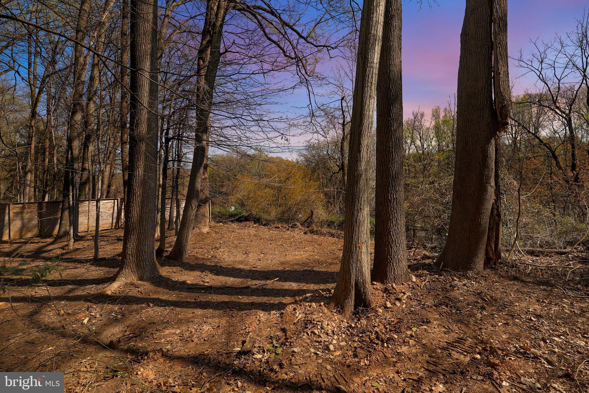 CARDEROCK SPRINGS - Residential