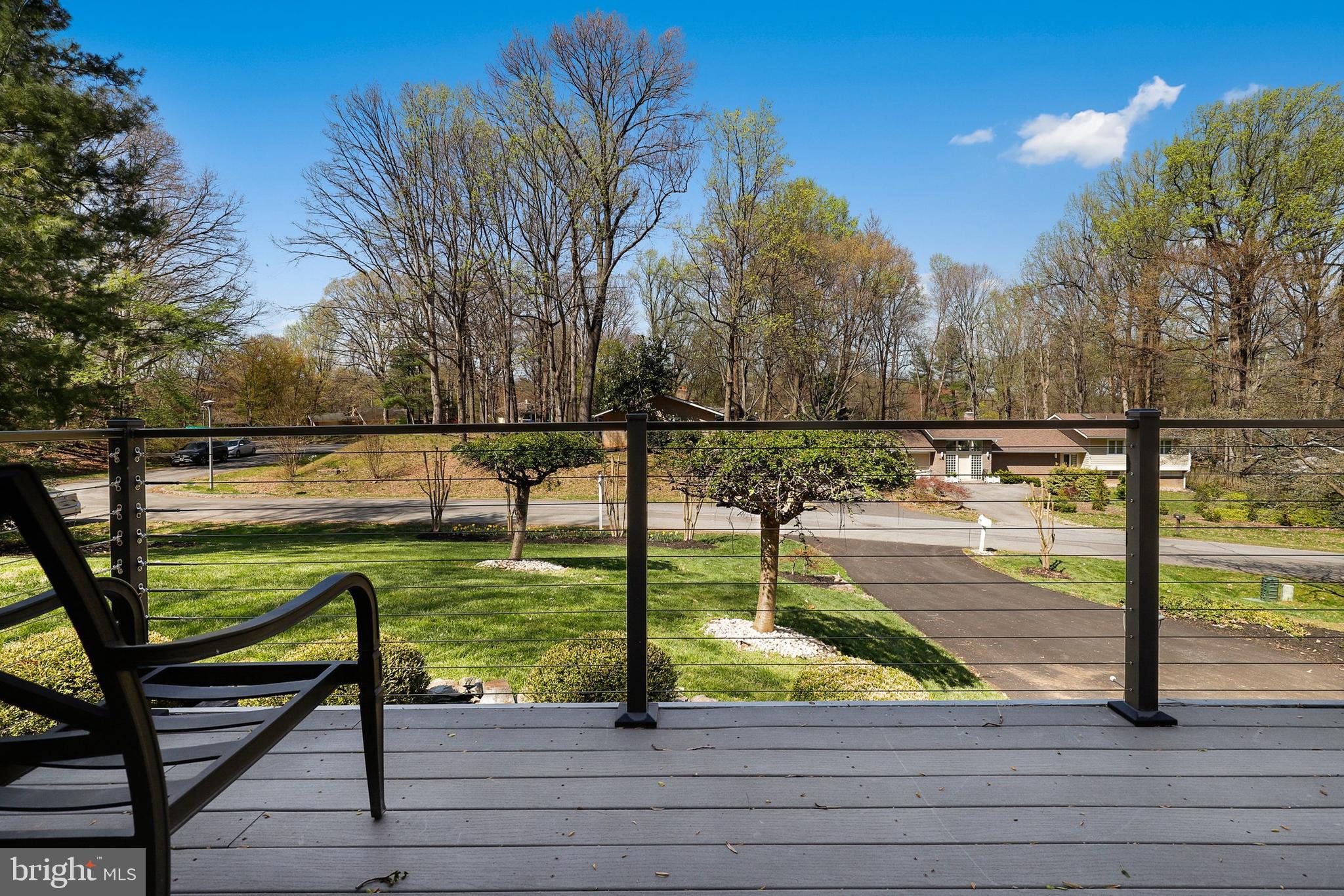 CARDEROCK SPRINGS - Residential