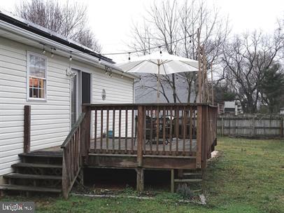 HAMILTONS CROSSING - Residential Lease