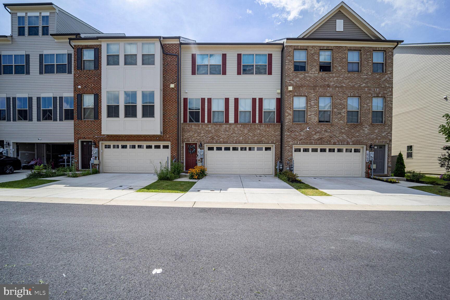 Wow!! Over 3200 sq feet in this prestigious Caruso home. Attention to details is shown in the unique features. Look no further, this is one of the largest townhouses in Amber Ridge!!! From top to bottom, this one is sure to please!! Home features 4 bedrooms, 3 1/2 bathrooms, 2 car garage, fully furnished lower level which includes bedroom/bathroom & rec room, Extended kitchen, large center island, separate living room and dining area, The Owners Retreat has his/her closets, double sinks, large owners bathroom and more!!
