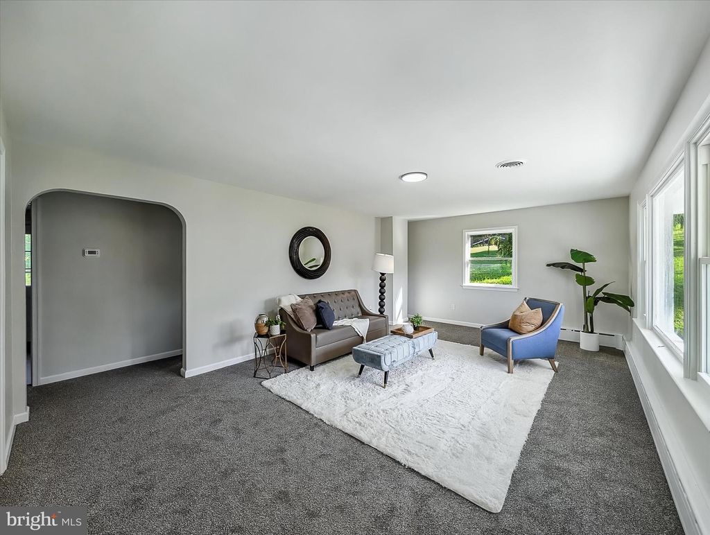 Photo of 862 Baumgardner Road, LANCASTER, PA 17603 (MLS # PALA2071620)