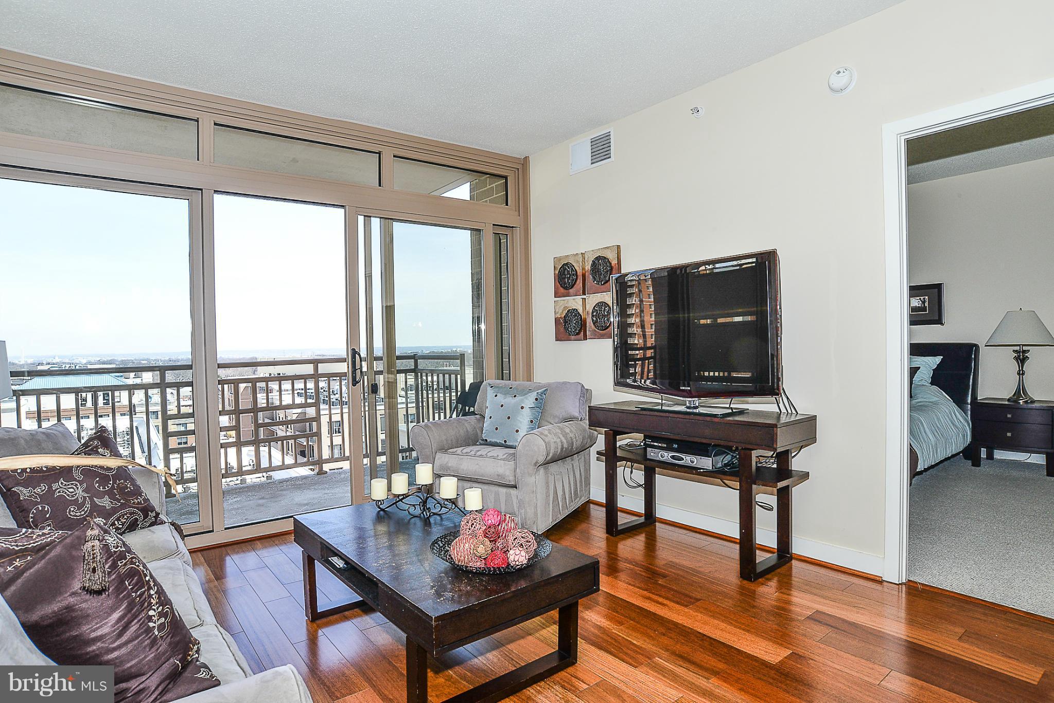 LIBERTY CENTER - Residential