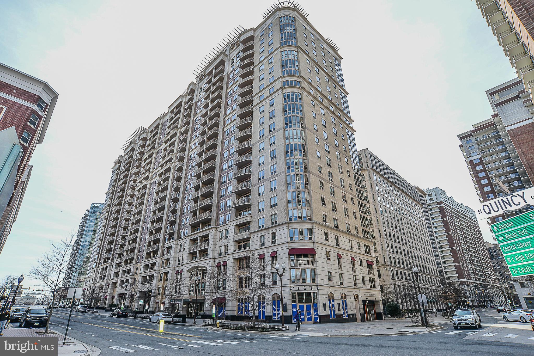 LIBERTY CENTER - Residential