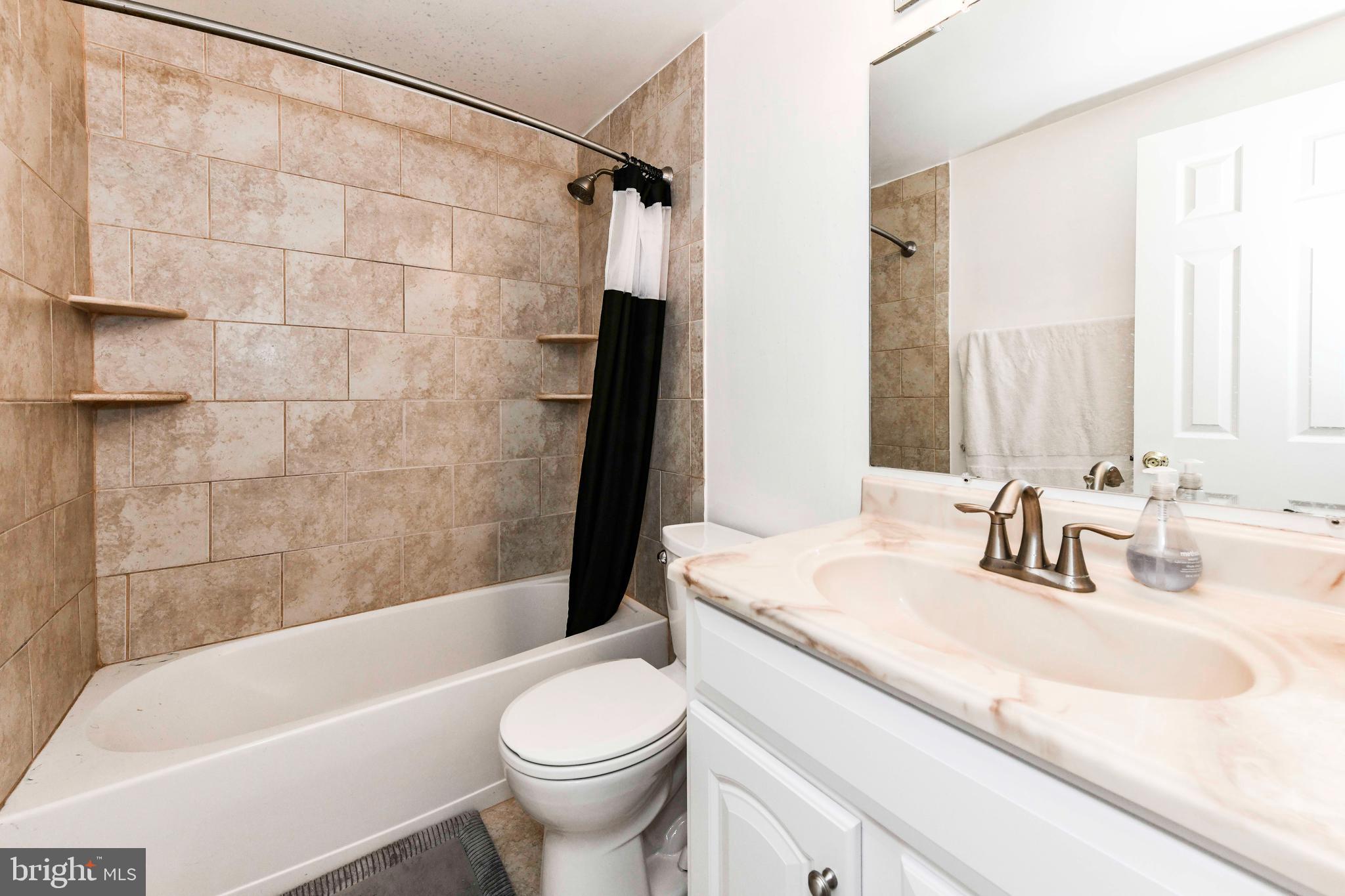 COUNTRYSIDE - Residential Lease