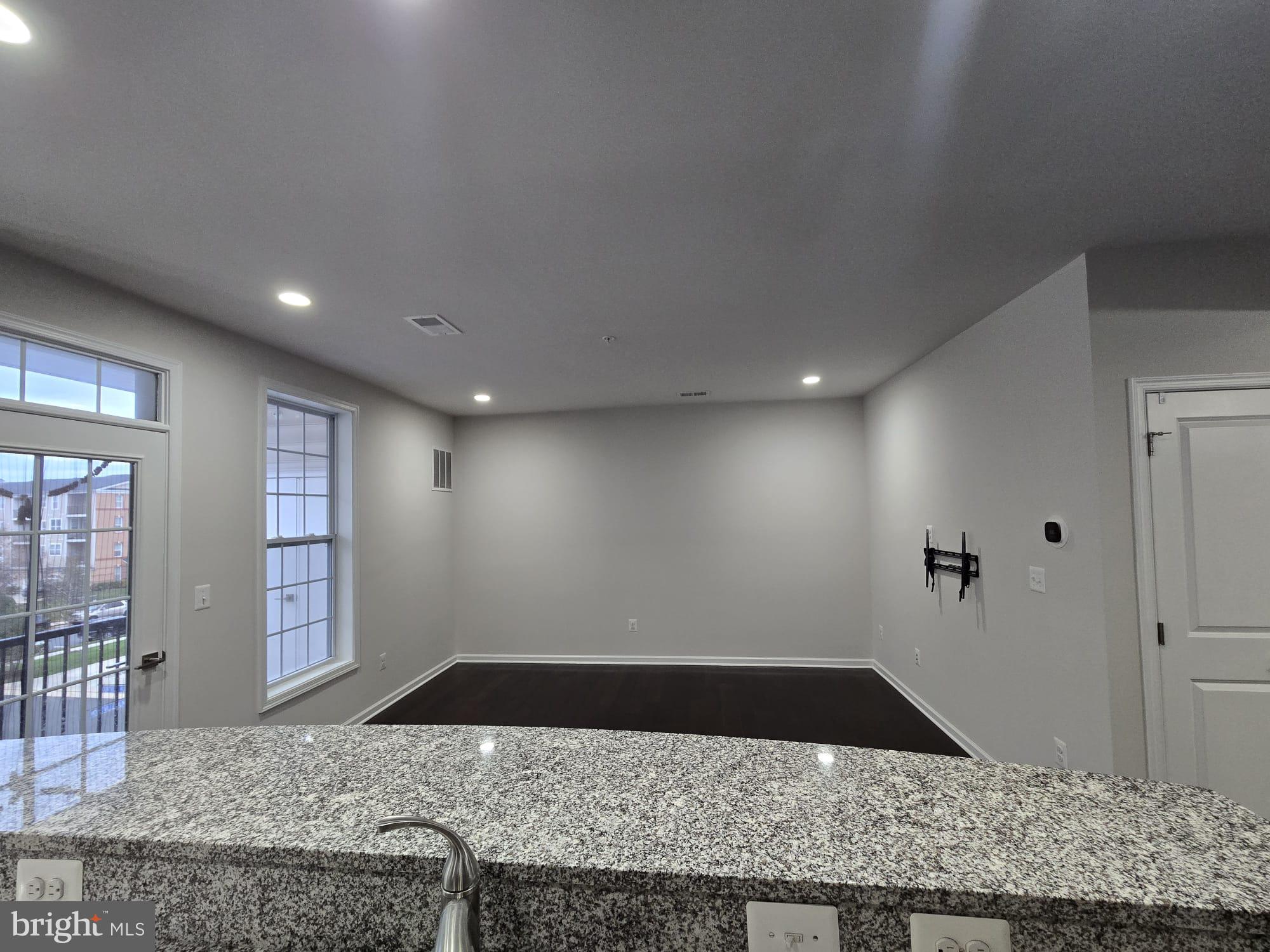 BUCKINGHAM AT LOUDOUN VALLEY - Residential Lease