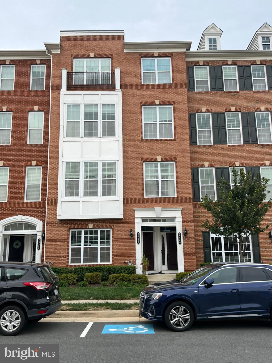 BUCKINGHAM AT LOUDOUN VALLEY - Residential Lease