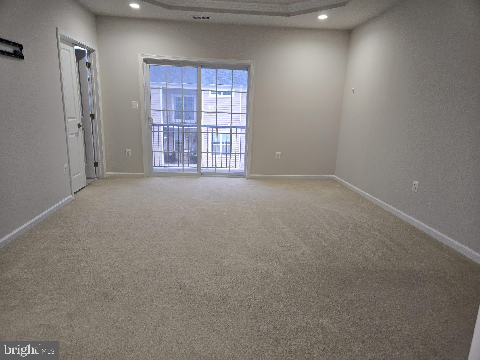 BUCKINGHAM AT LOUDOUN VALLEY - Residential Lease