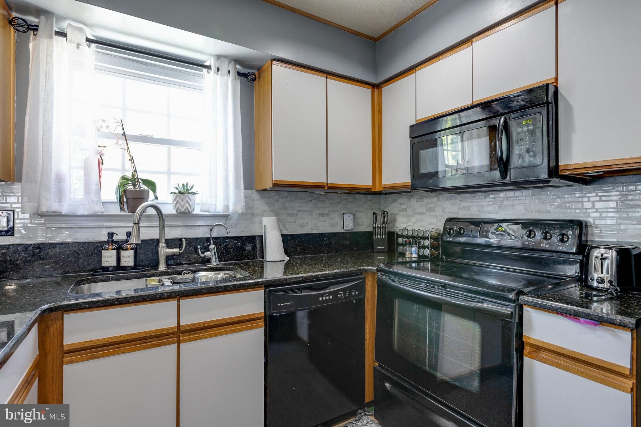 FOUNDERS WOODS PLAT 2 - Residential Lease