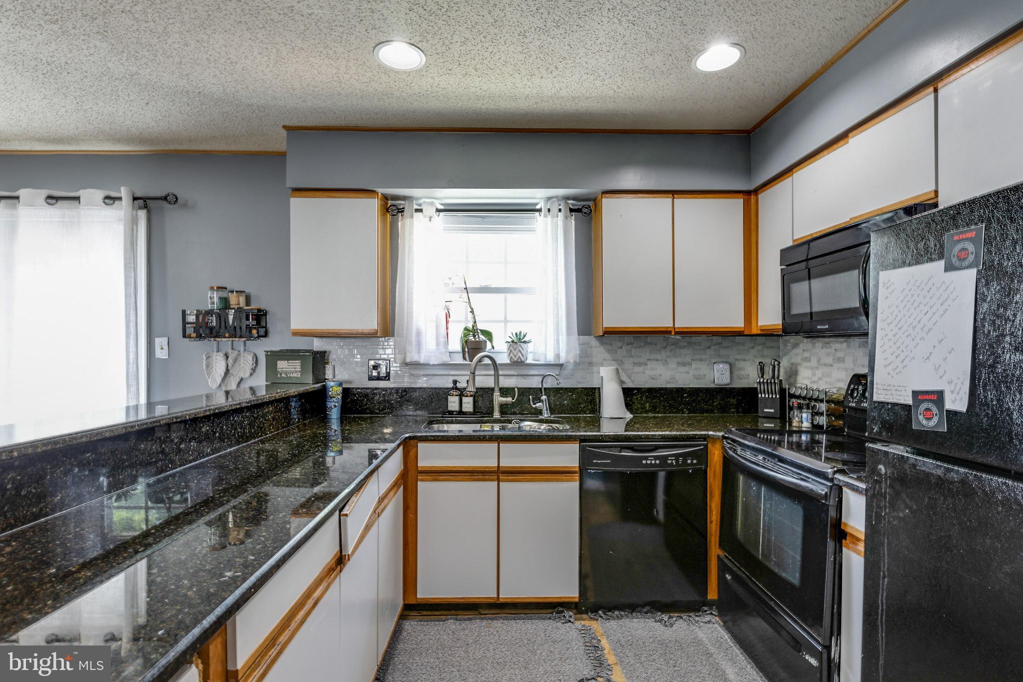 FOUNDERS WOODS PLAT 2 - Residential Lease