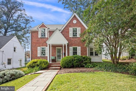 1134 N HARRISON STREET ARLINGTON VA 22205