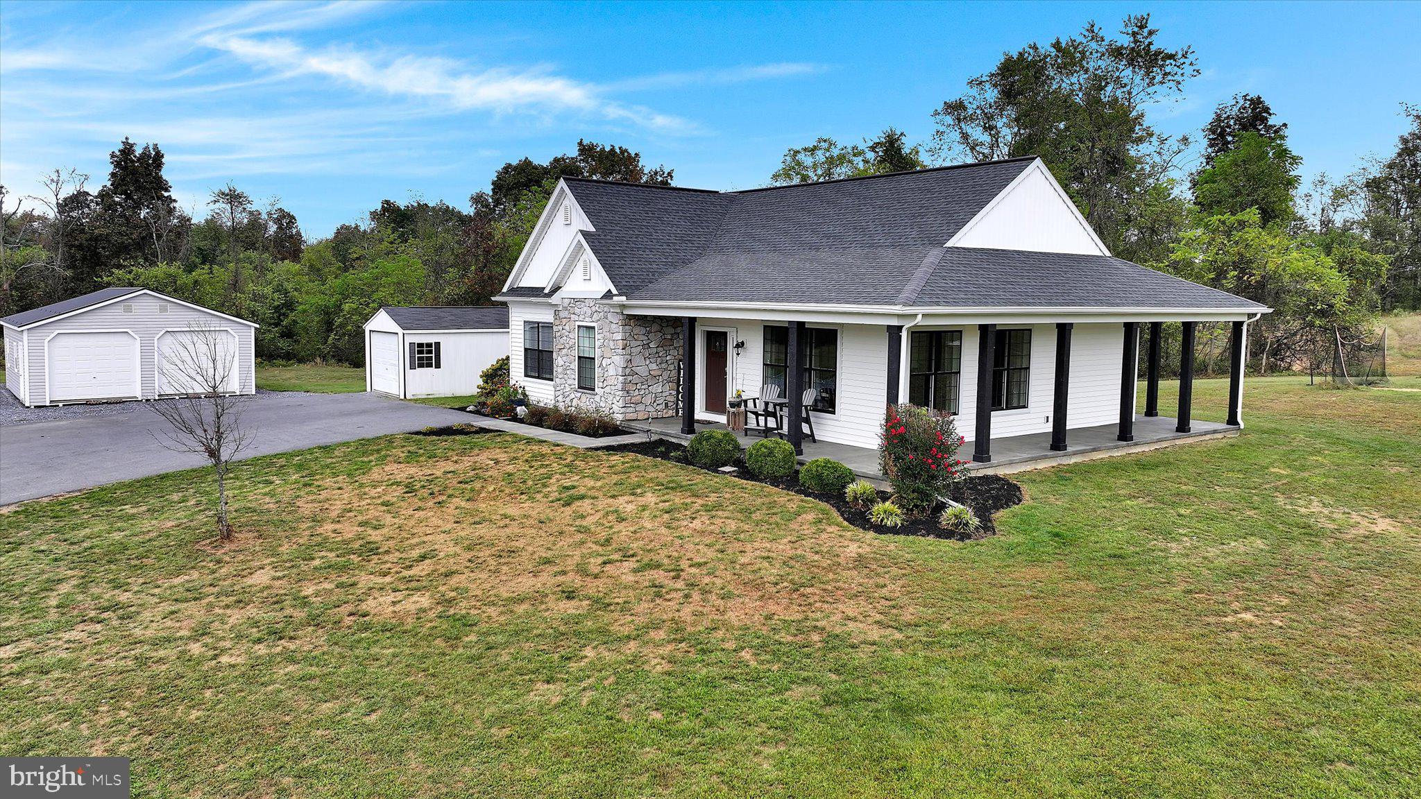 376 N HOERNERSTOWN ROAD