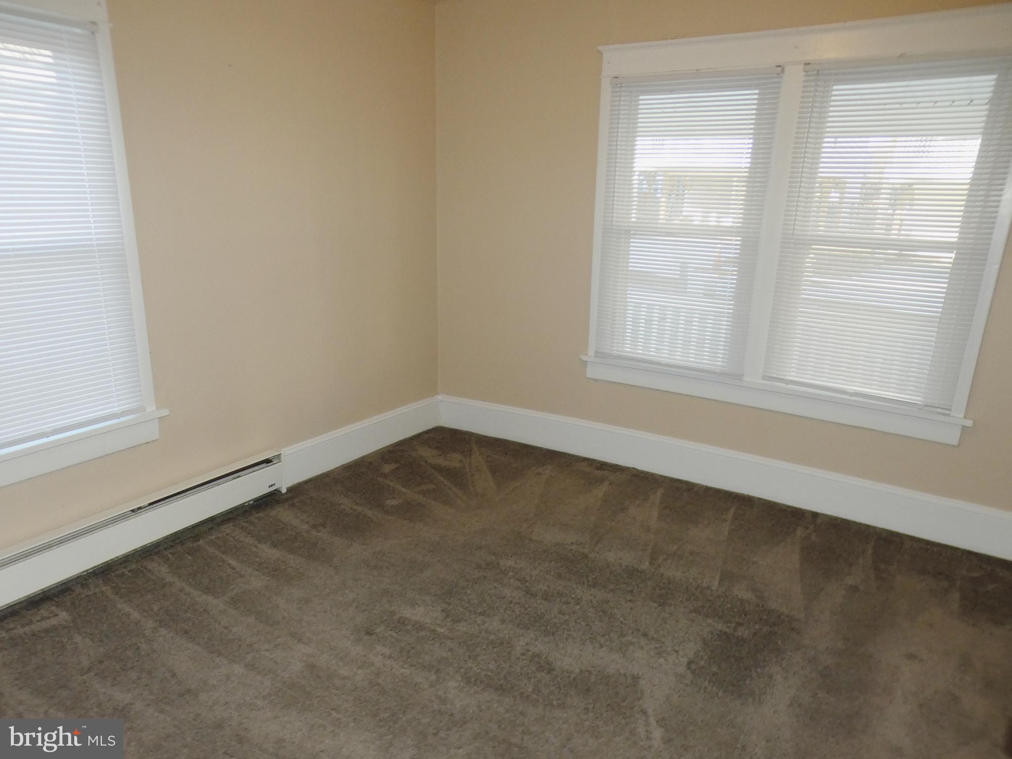 TOWN OF COLONIAL BEACH - Residential Lease