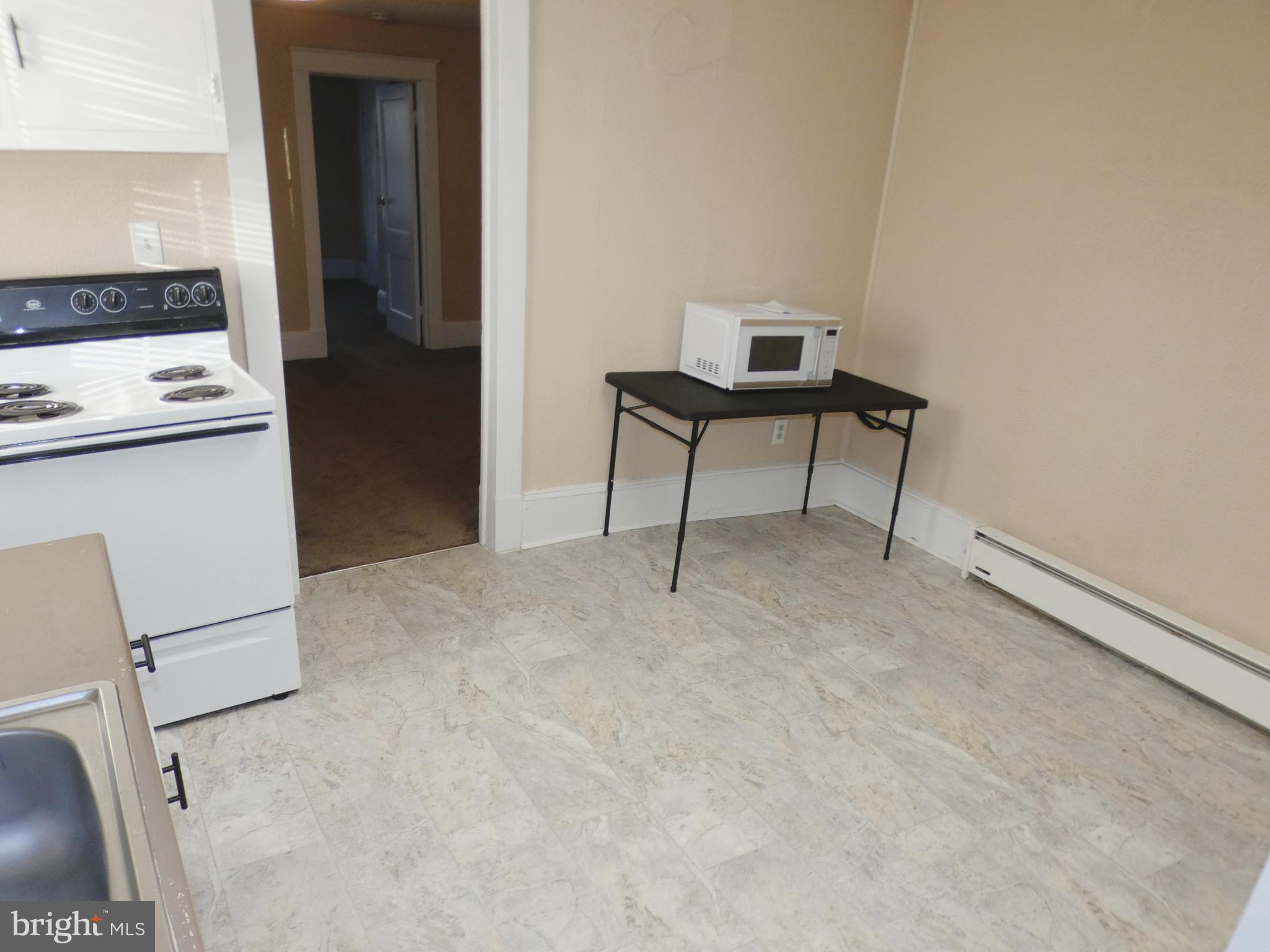 TOWN OF COLONIAL BEACH - Residential Lease