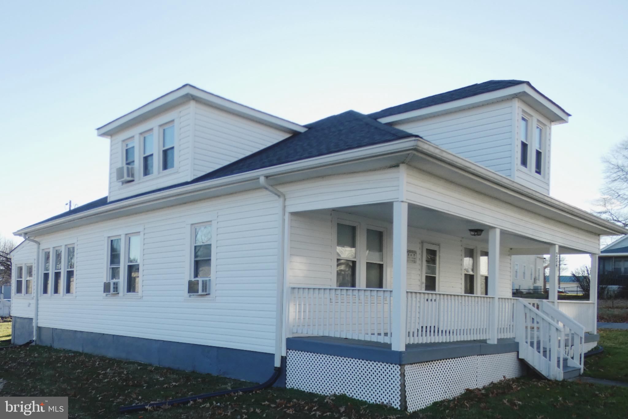 TOWN OF COLONIAL BEACH - Residential Lease