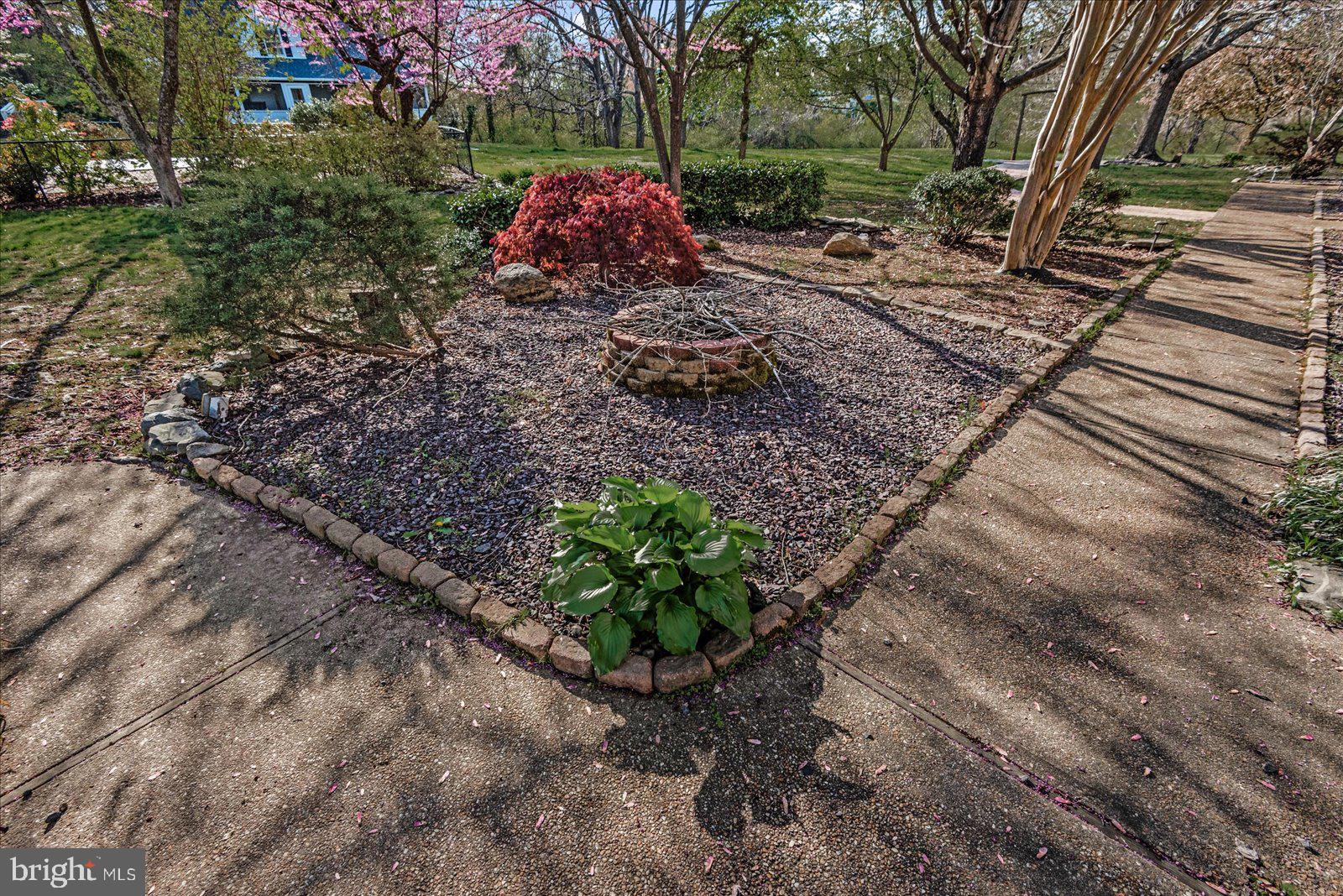 BOWLING GREEN - Residential