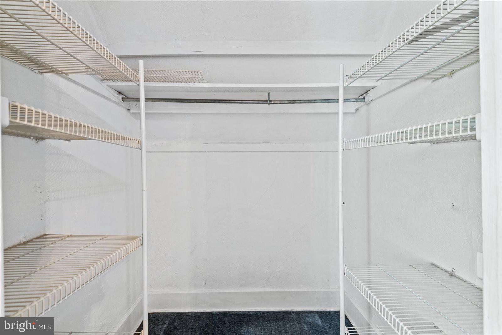 BOWLING GREEN - Residential