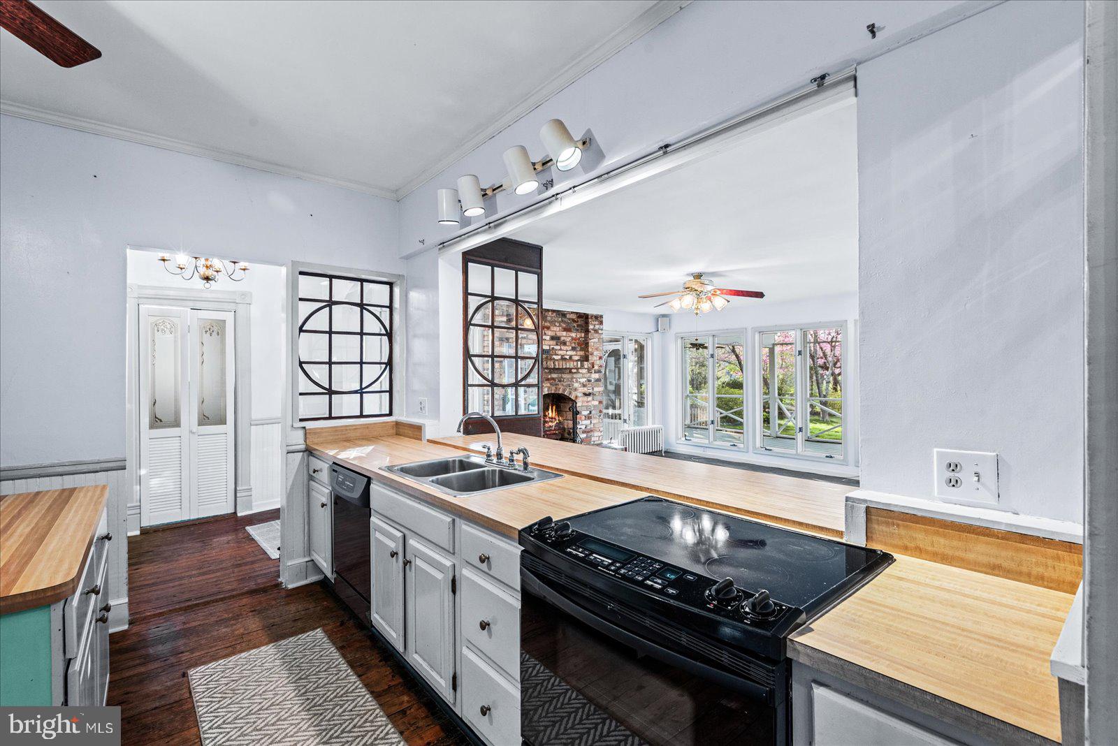 BOWLING GREEN - Residential