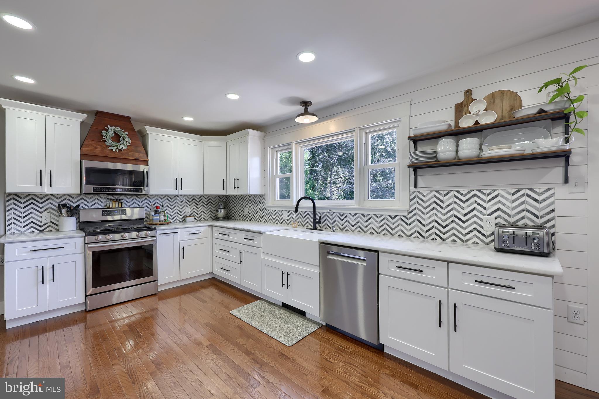 1859 NEW HOLLAND PIKE