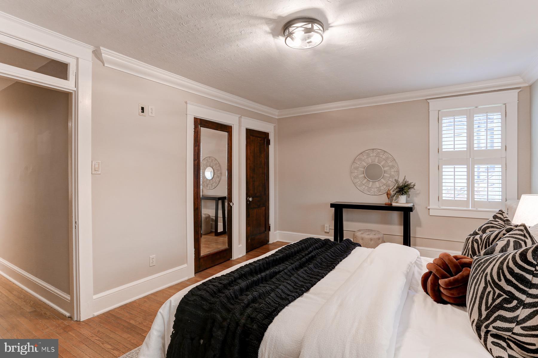 WEST END OF CITY - Residential