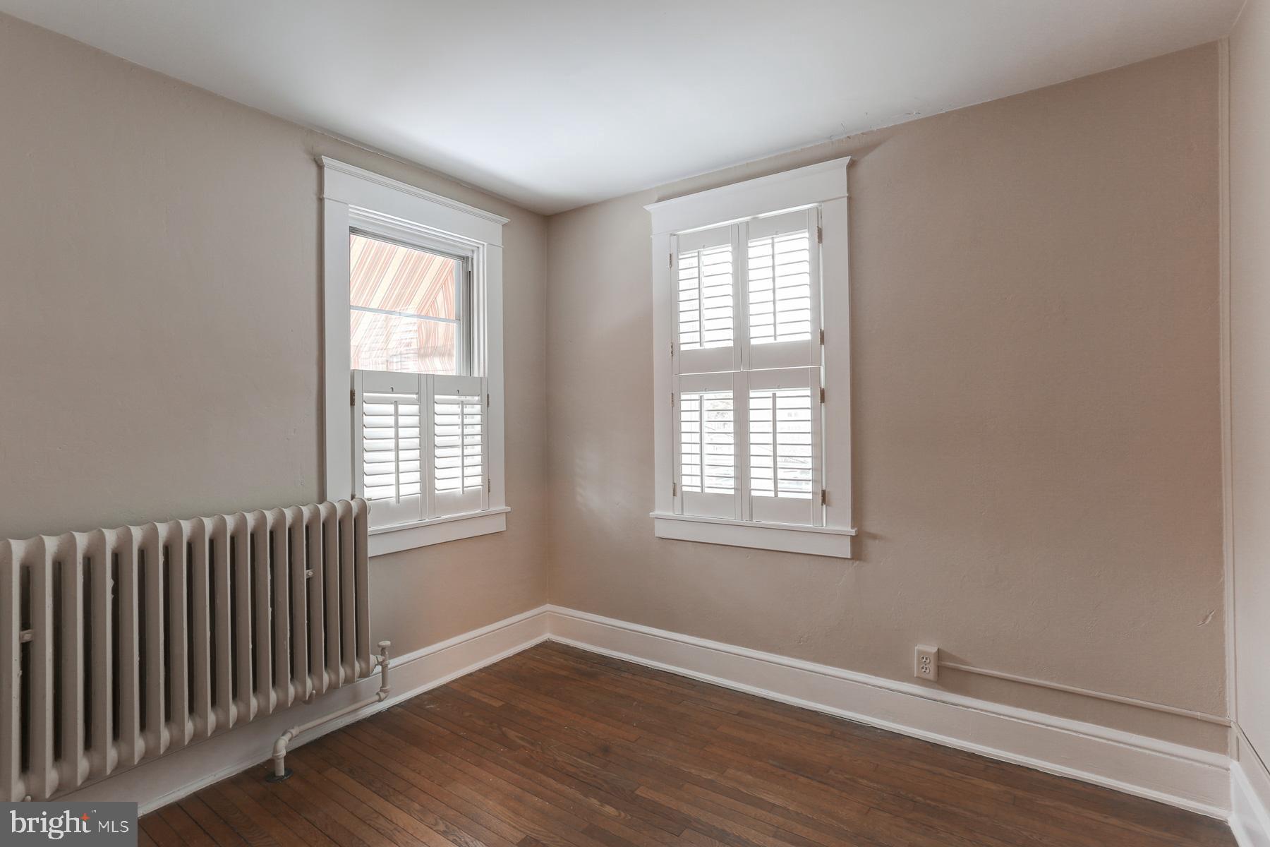 WEST END OF CITY - Residential