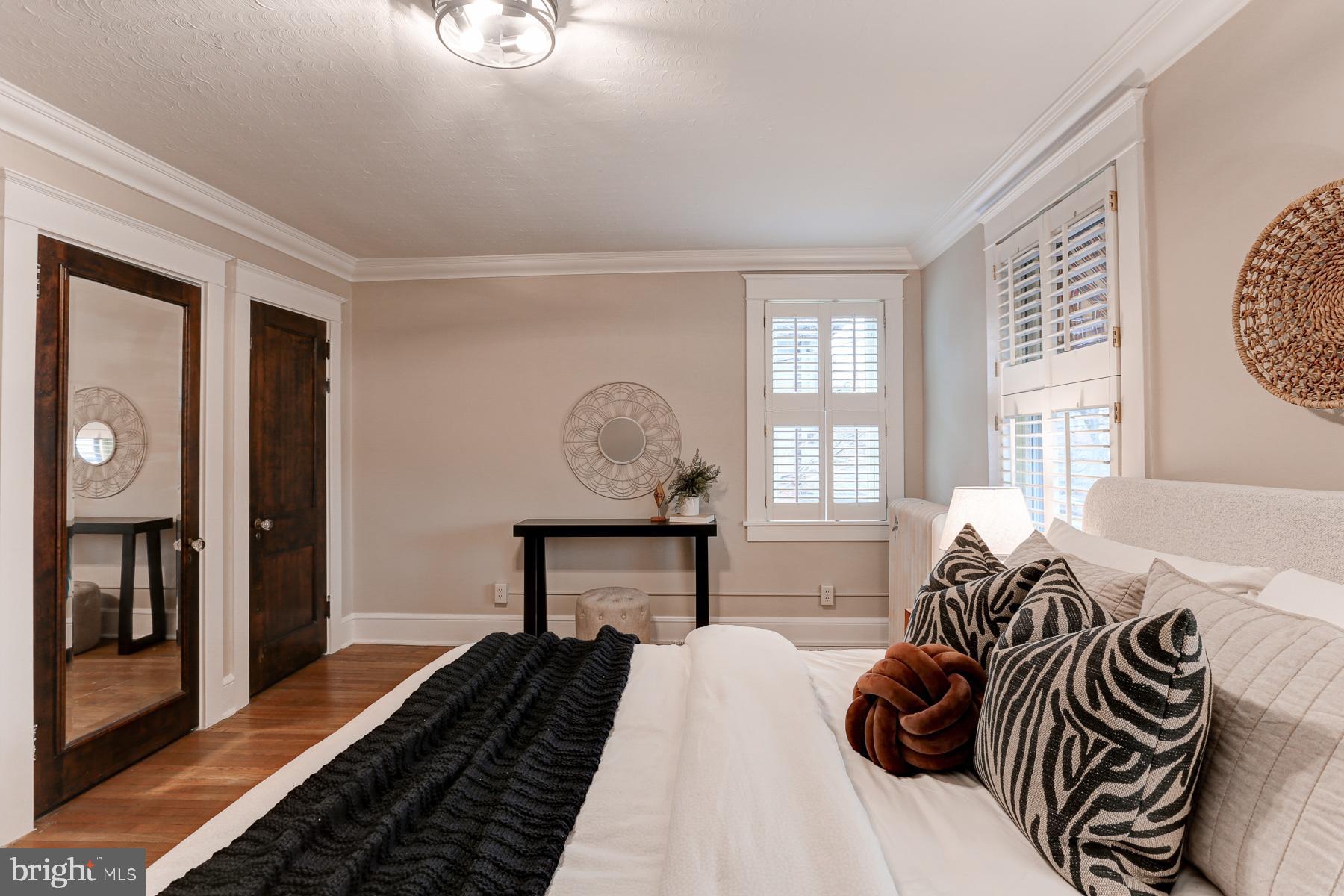 WEST END OF CITY - Residential