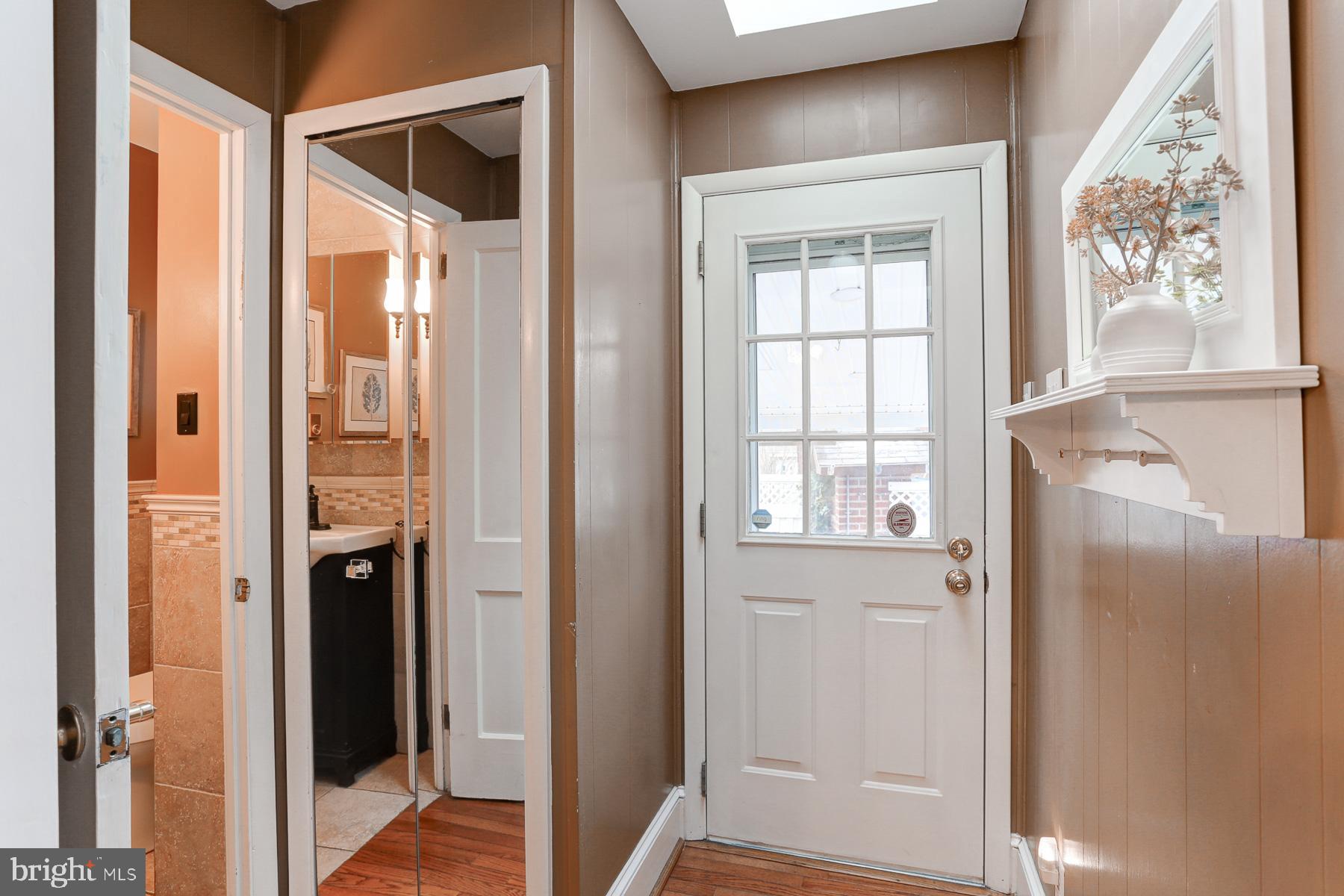 WEST END OF CITY - Residential