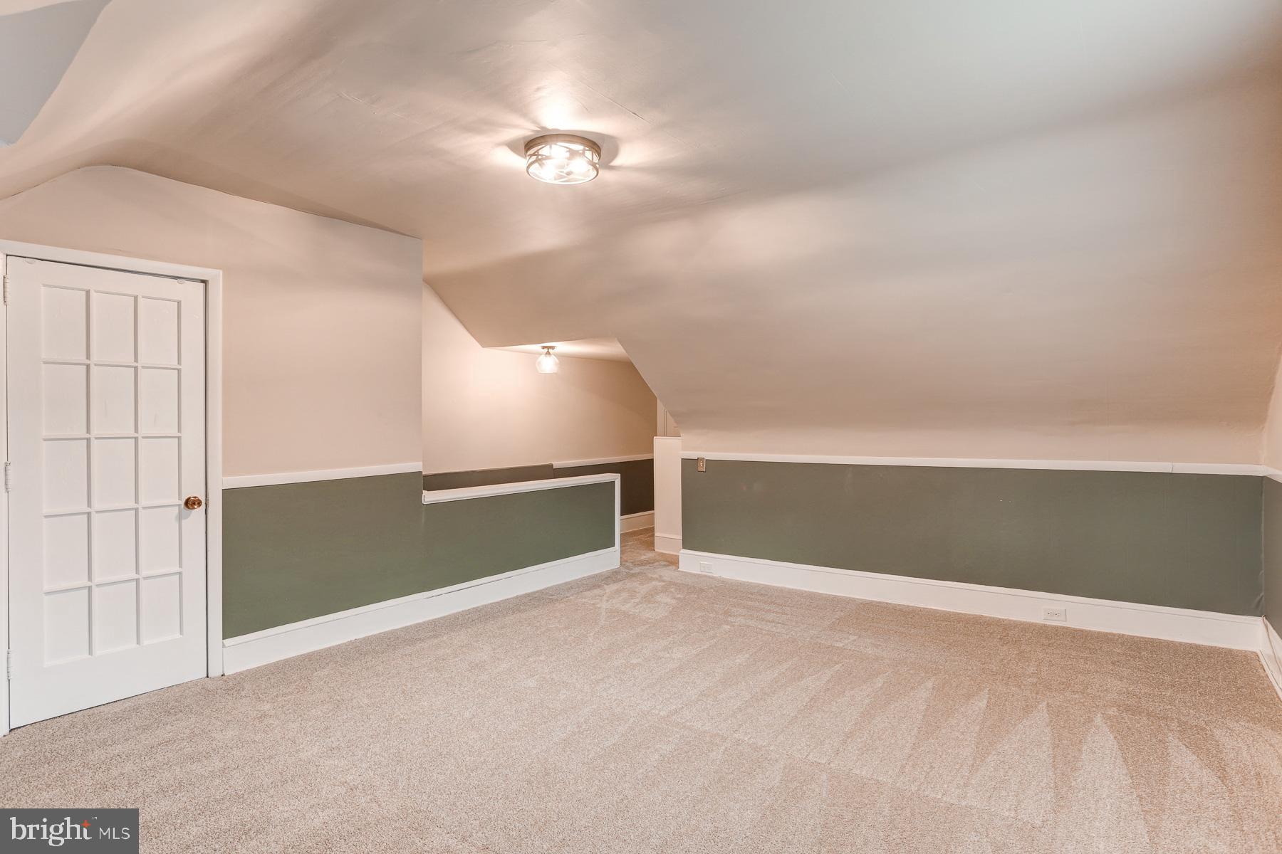 WEST END OF CITY - Residential