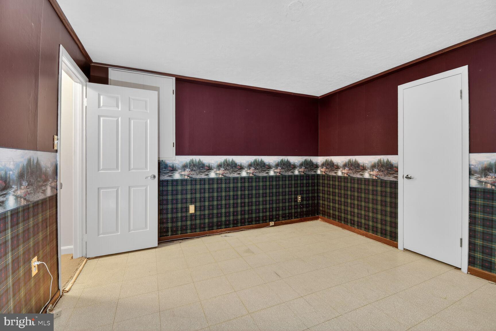 CHADSBERRY - Residential