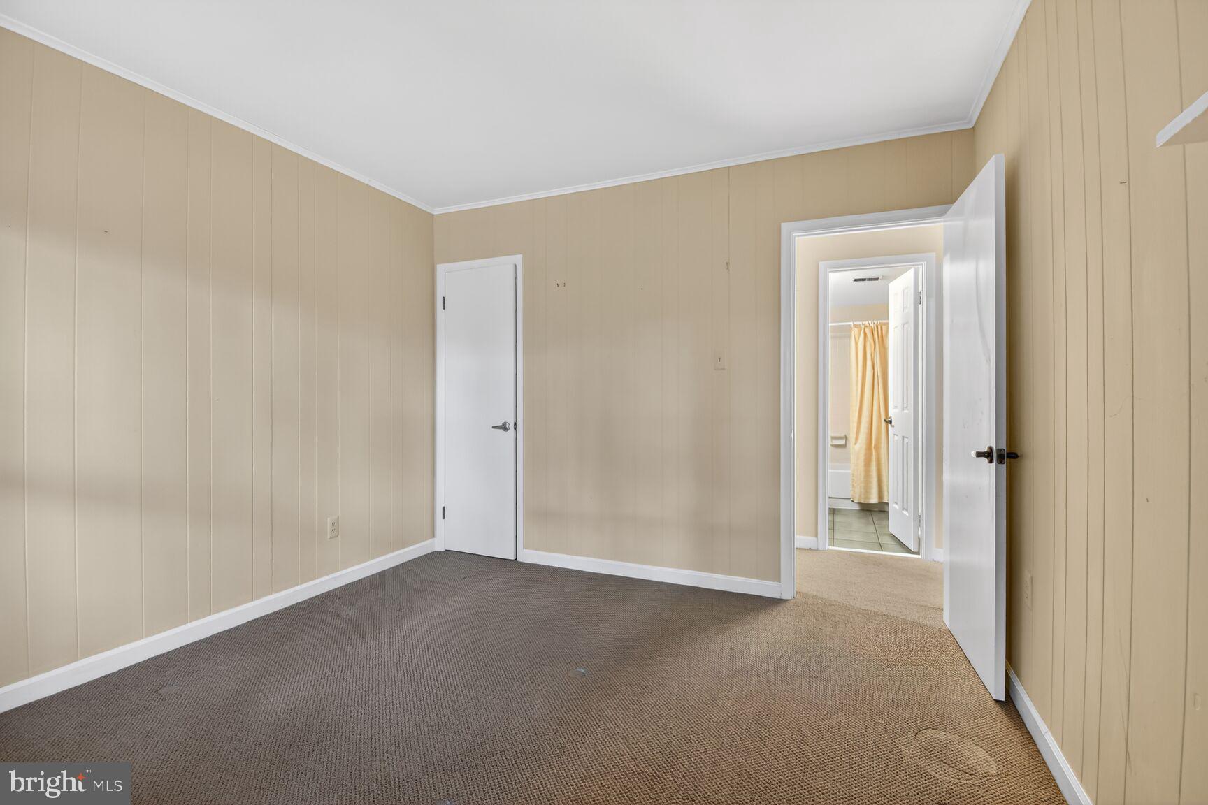 CHADSBERRY - Residential