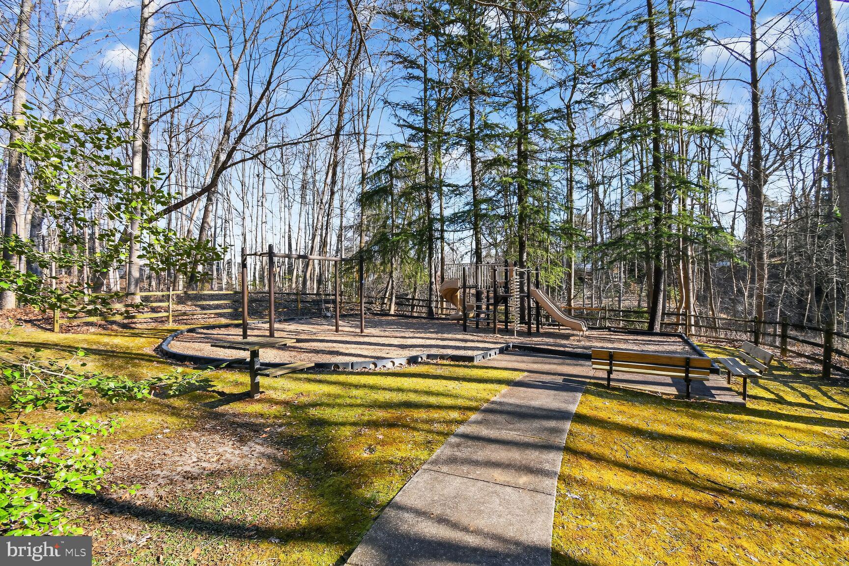 CHADSBERRY - Residential