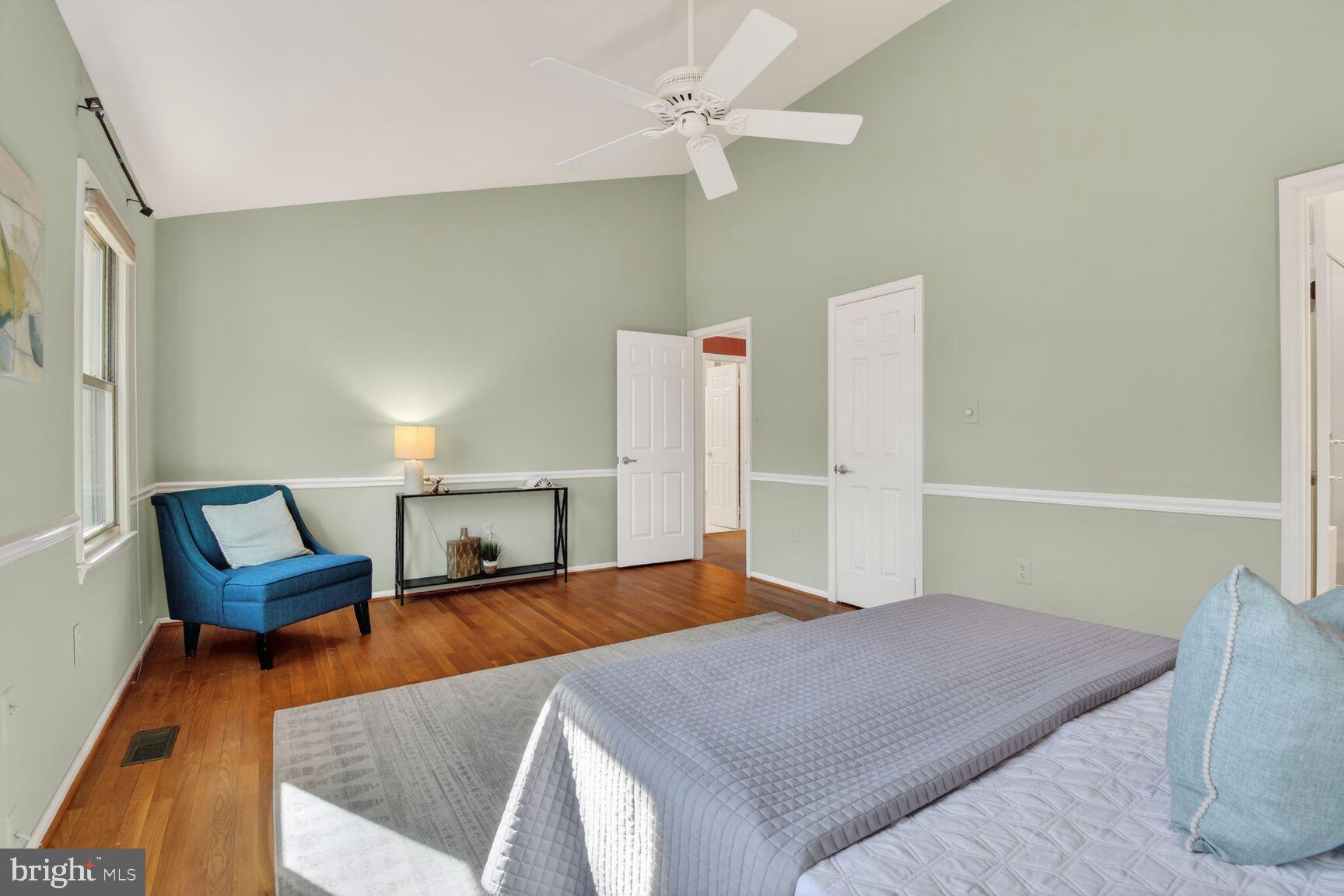 CHADSBERRY - Residential