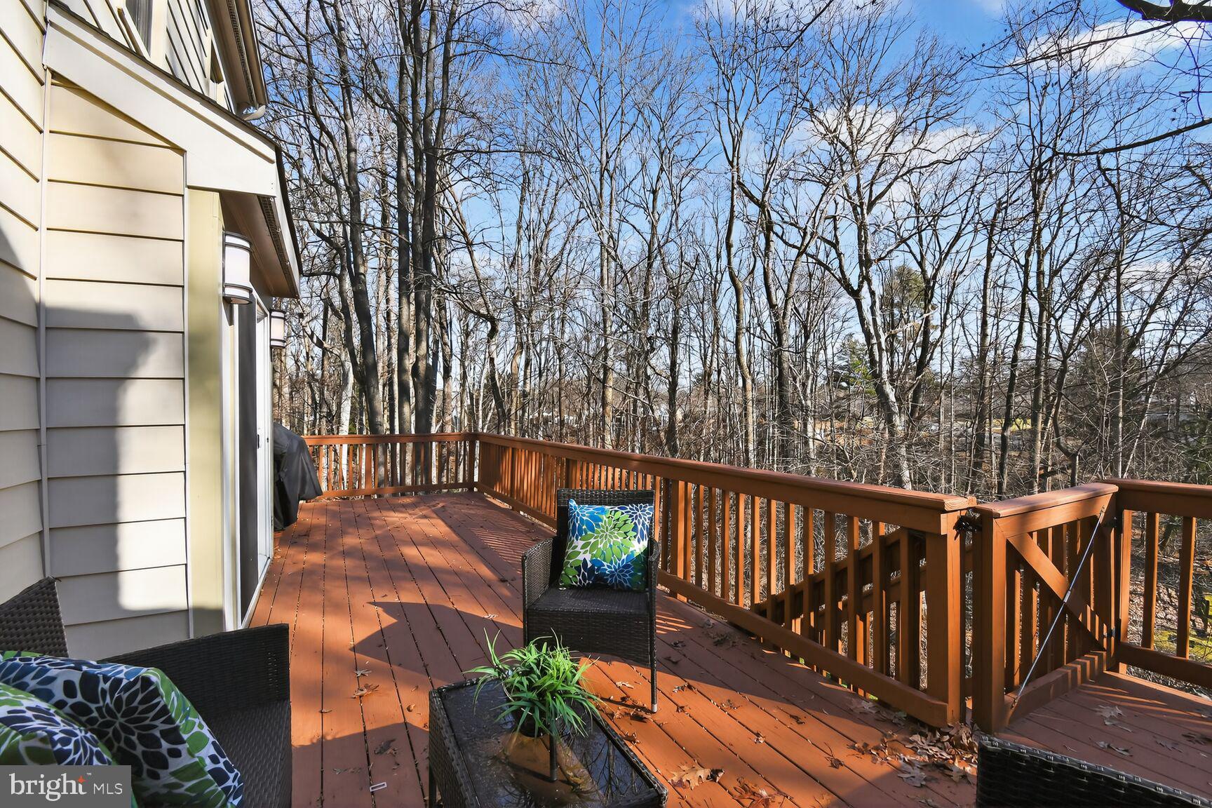 CHADSBERRY - Residential