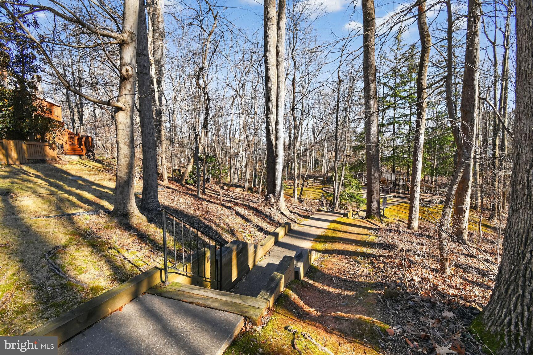 CHADSBERRY - Residential