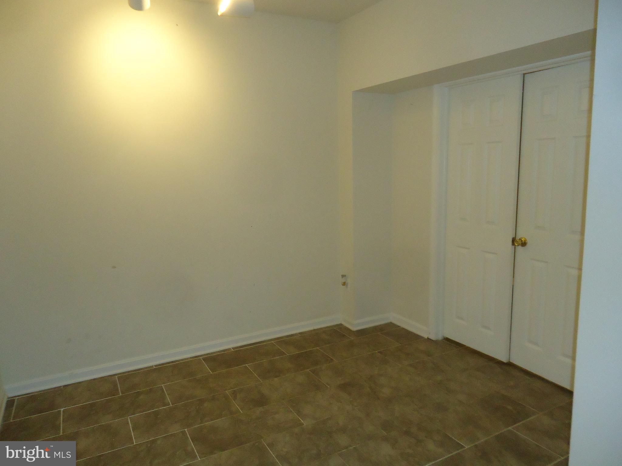 NEW GATE - Residential Lease