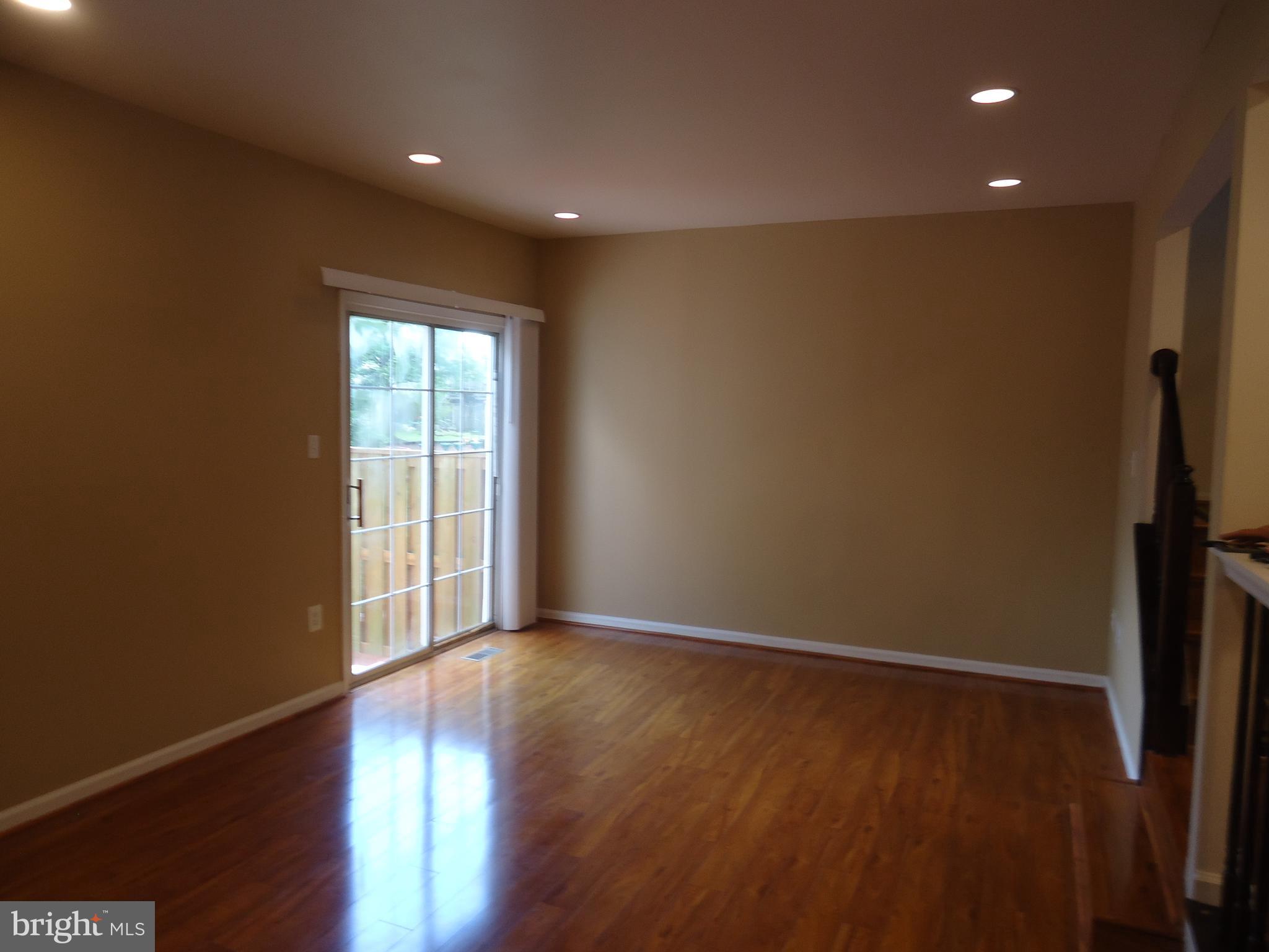 NEW GATE - Residential Lease