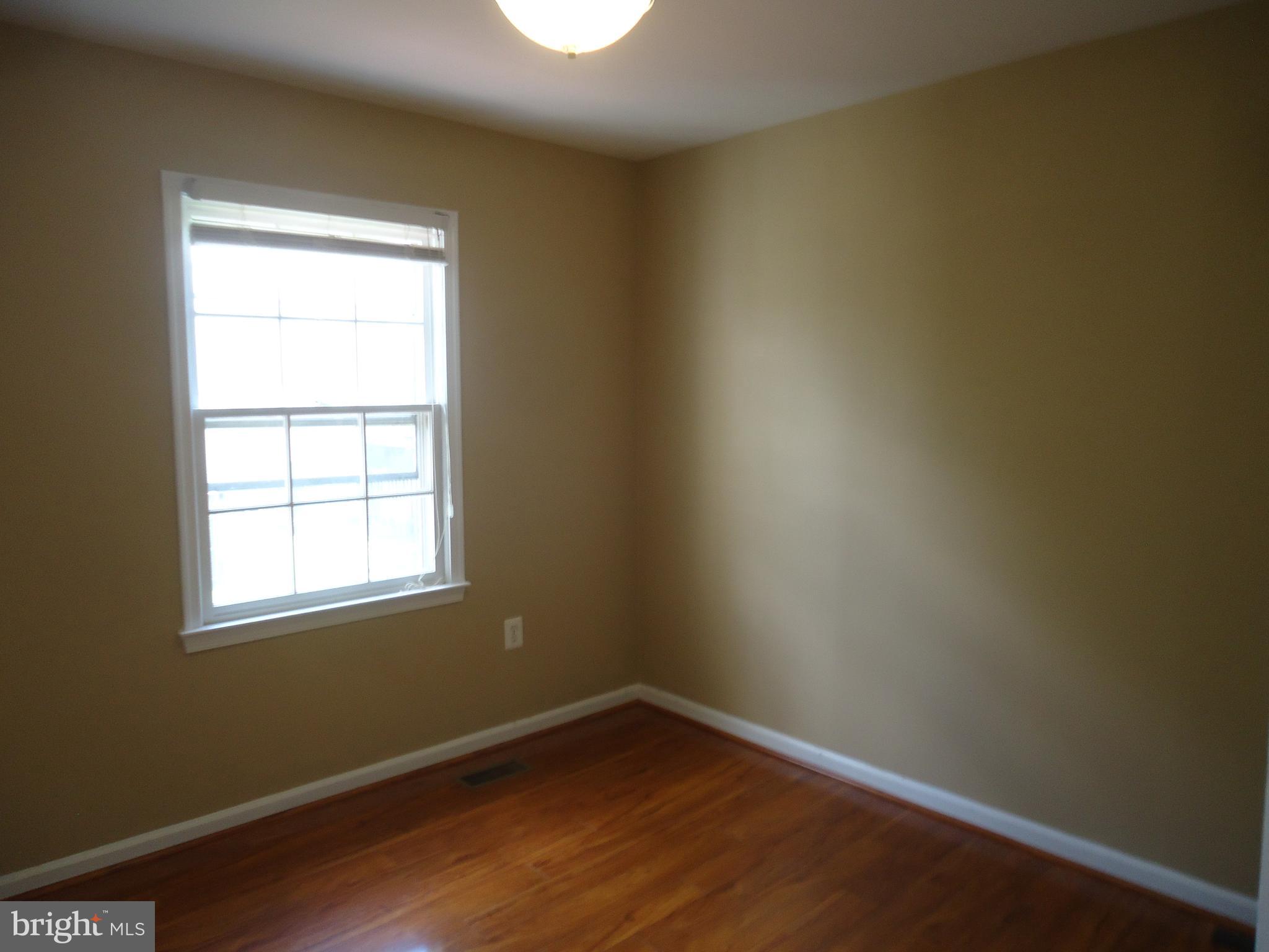 NEW GATE - Residential Lease